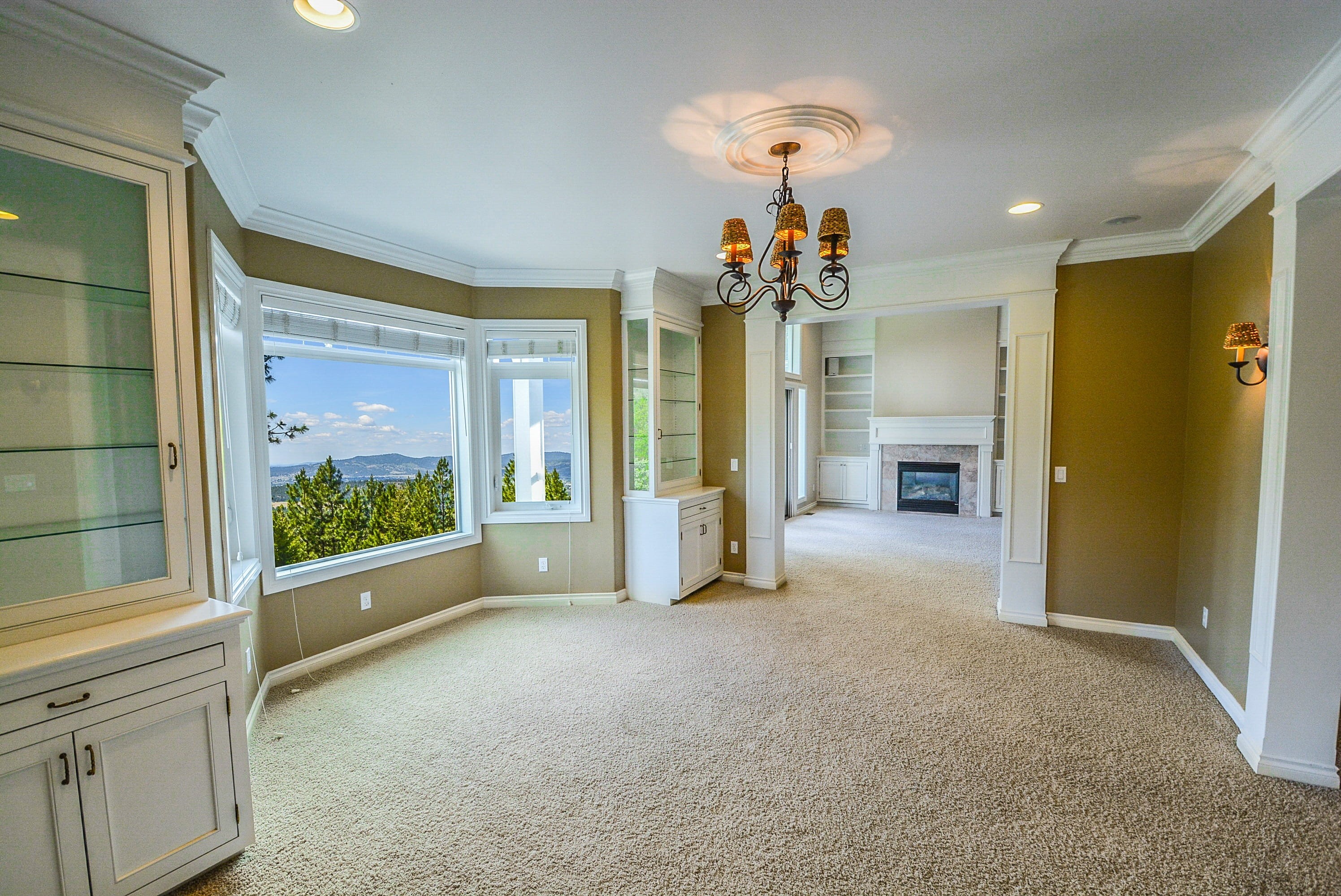 brown, built structure, near, painted, white, home, ornate, luxury, home Ownership, ceiling, domestic Room, no People, elegance, home improvement, view, HD Wallpaper