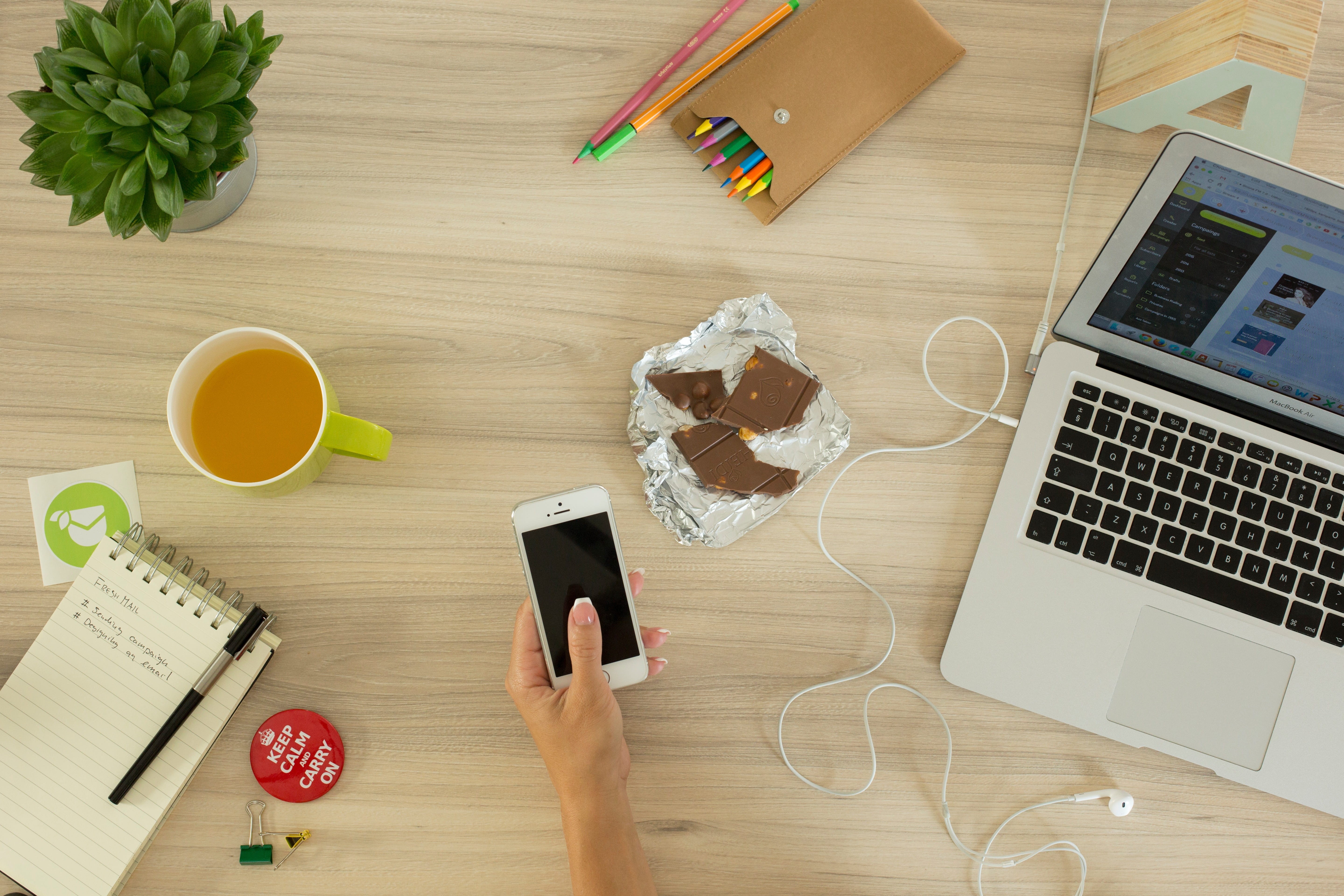 using laptop, business, table, mobile Phone, portable information device, office, internet, indoors, human Hand, wireless Technology, hand, connection, HD Wallpaper