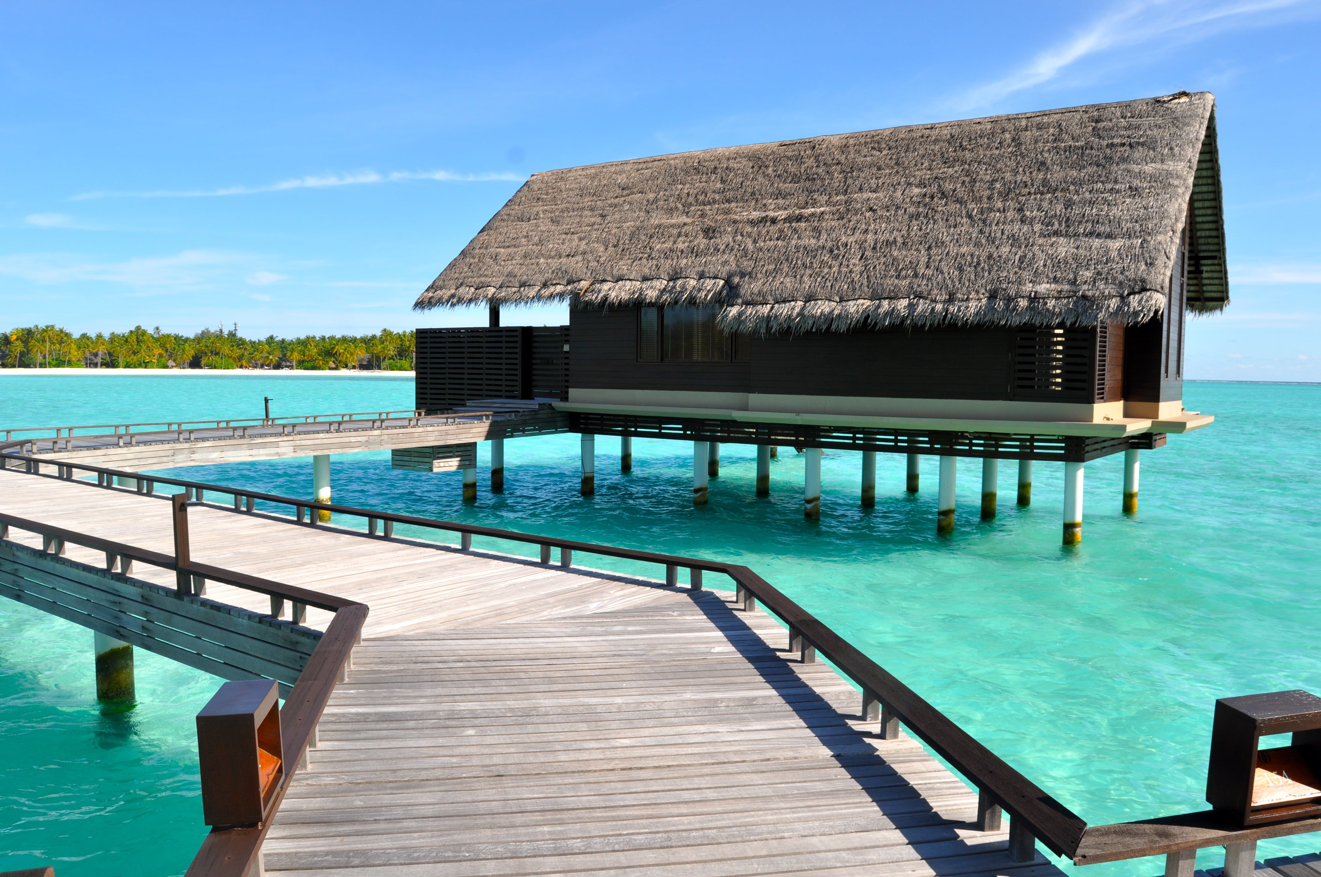 travel, pier, Maldives, indian ocean, wooden, sea, rah, island, hotel, summer, wood - Material, beach, luxury, blue, north male  atoll, brown, nature, leading hotels of the world, HD Wallpaper