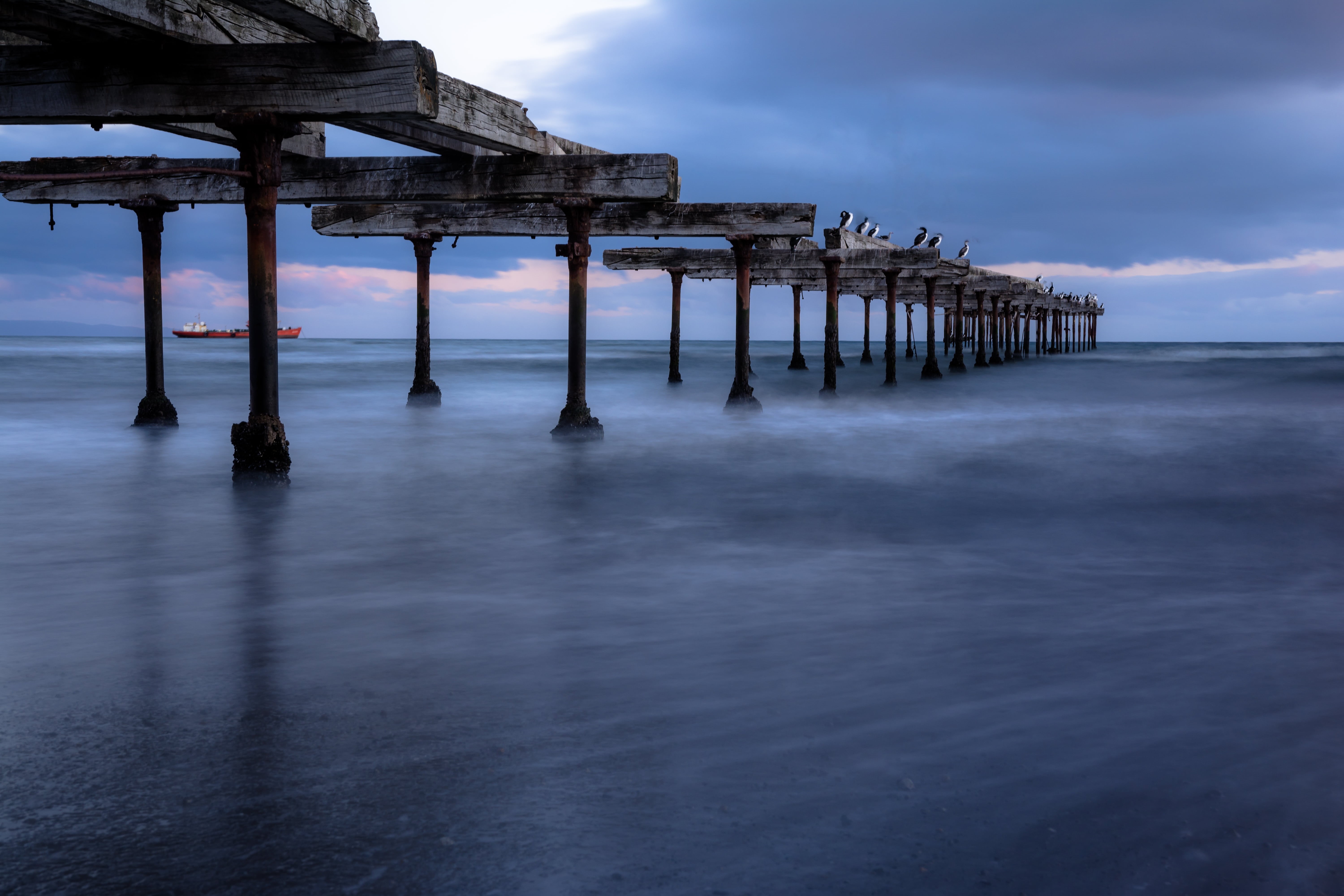 Estrecho de Magallanes, landscape, beach, Punta Arenas, 5K, bridge, jetty, body of water, coastline, body, wood - Material, water, wooden bridge, sky, HD Wallpaper
