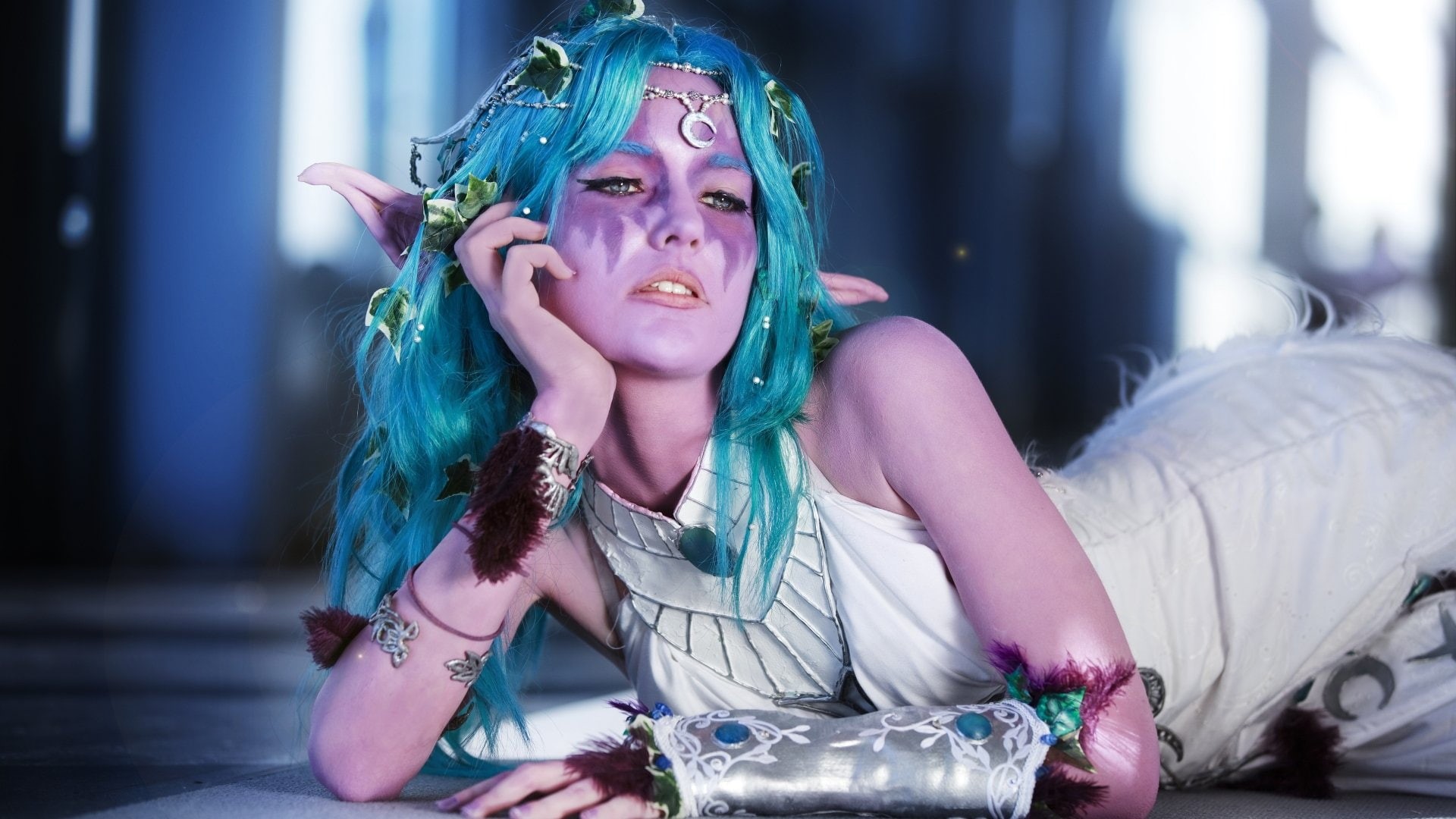front view, indoors, long hair, Tyrande Whisperwind, young women, waist up, Women, beauty, World of Warcraft, Cosplay, 1080P, portrait, fashion, young adult, HD Wallpaper