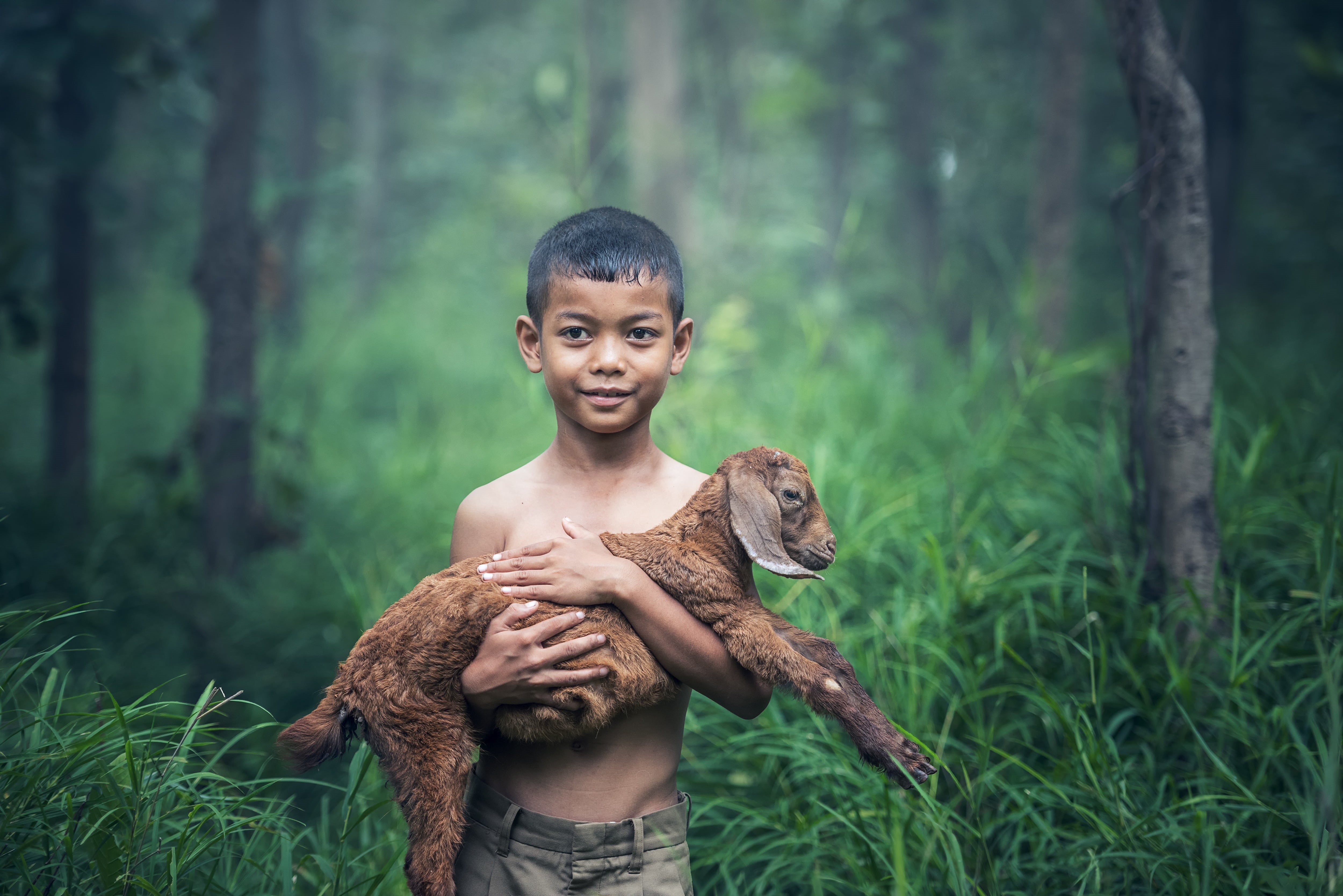 portrait, countryside, farm, plant, gray, childhood, happy, ranch, friend, asia, country malaysia, nature, myanmar burma, courtyard, child, little, outdoors, HD Wallpaper