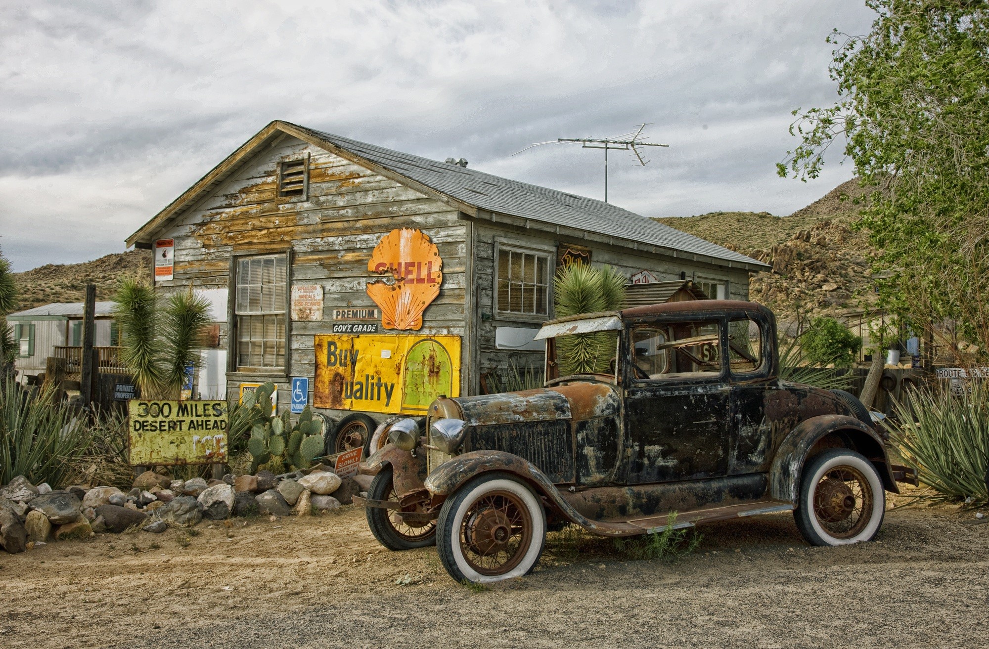 daytime, landscape, clouds, plant, building, auto, antique, transportation, 1080P, land Vehicle, agricultural building, farm, rusted, wooden, vintage, HD Wallpaper
