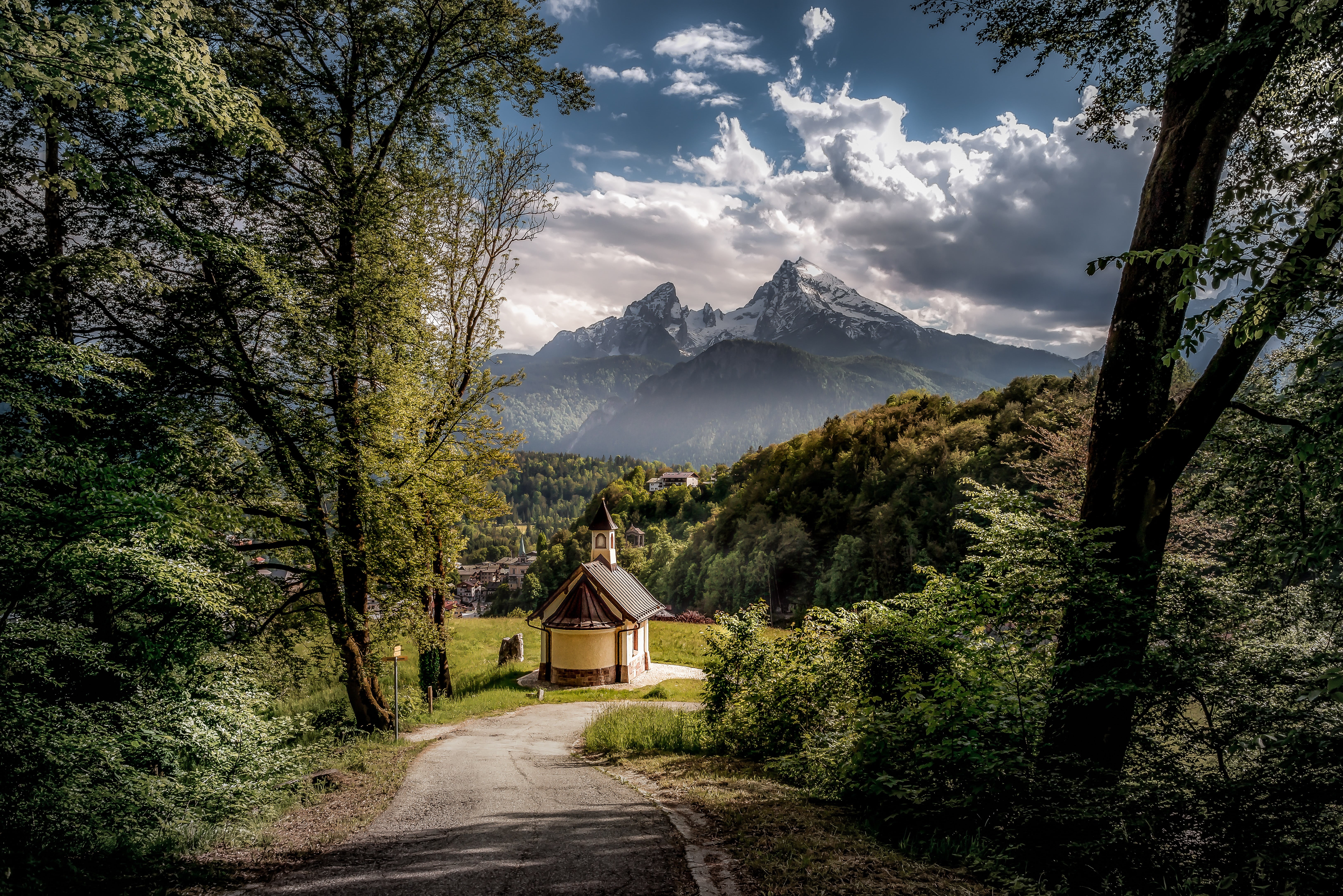 nature, architecture, chapel, house, der, Kapelle, daytime, Germany, Berchtesgaden, brown, scenics, Bayern, europe, outdoor, mountain, surrounded, gray, HD Wallpaper