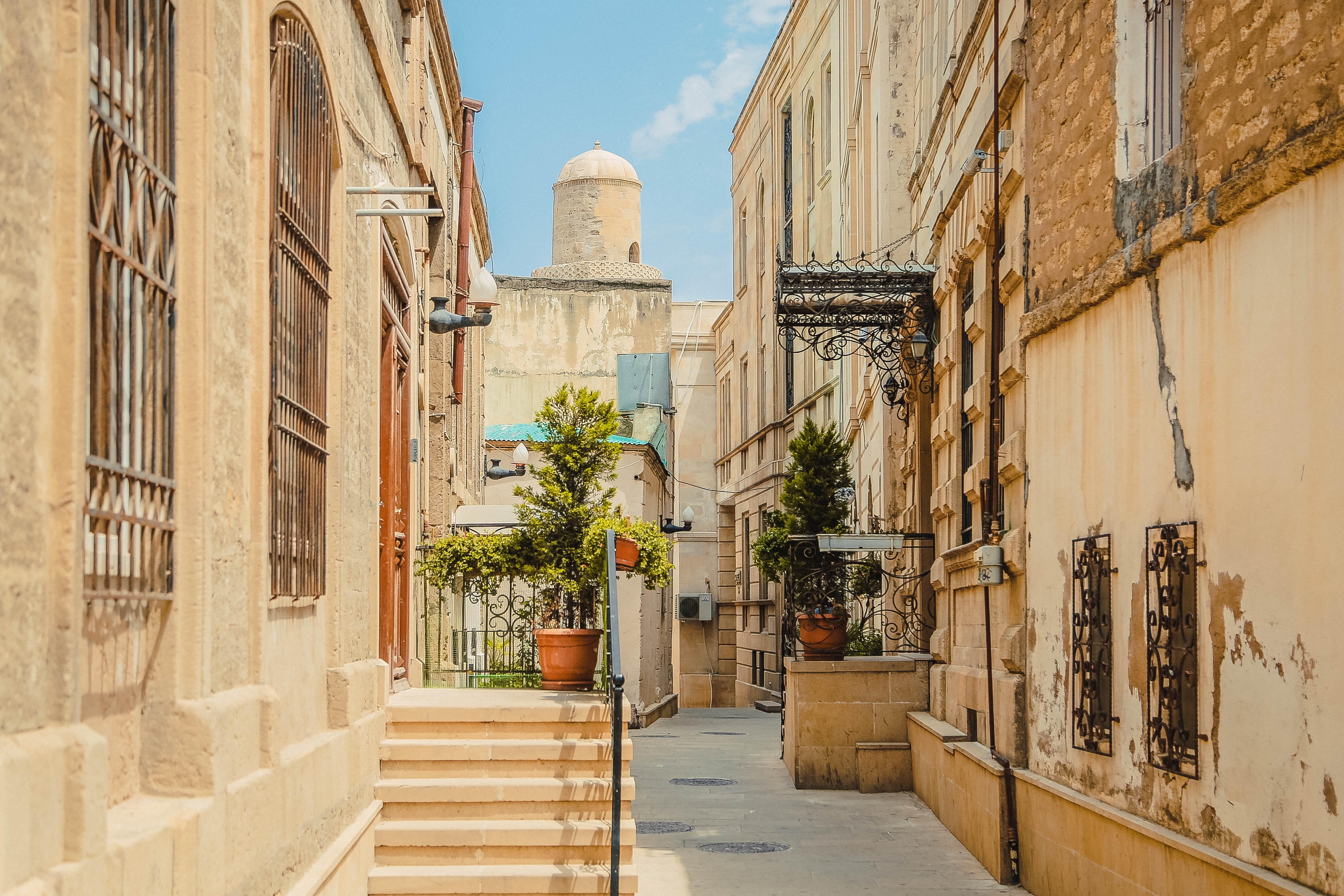 tower, arabic, cities, outdoors, staircase, place, sky, frame, travel Destinations, plant, ancient civilization, exterior, east, beautiful, europe, architecture, HD Wallpaper