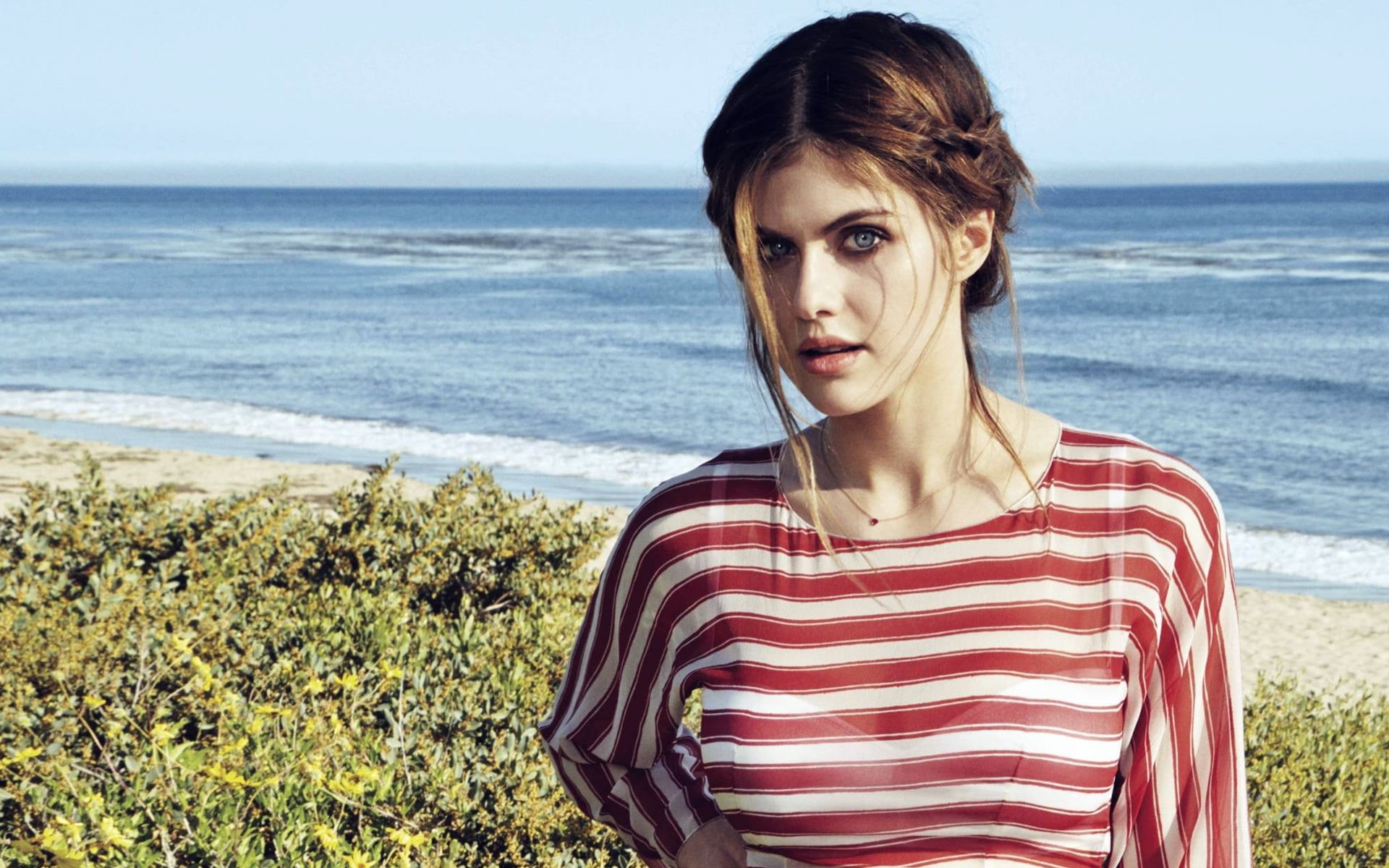 one person, hair, looking at camera, beauty in nature, striped, sea, water, portrait, outdoors, young adult, 1080P, alexandra, contemplation, horizon over water, HD Wallpaper
