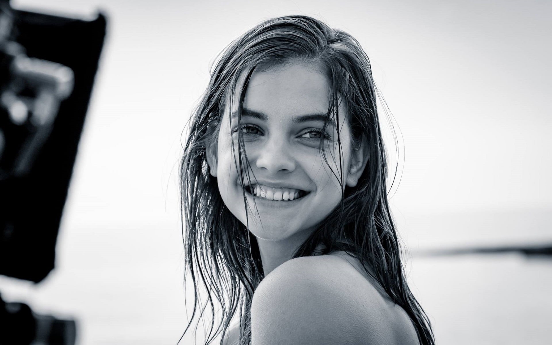 women, real people, looking at camera, hairstyle, young adult, happiness, one person, smiling, young women, model, face, wet hair, brunette, monochrome, HD Wallpaper