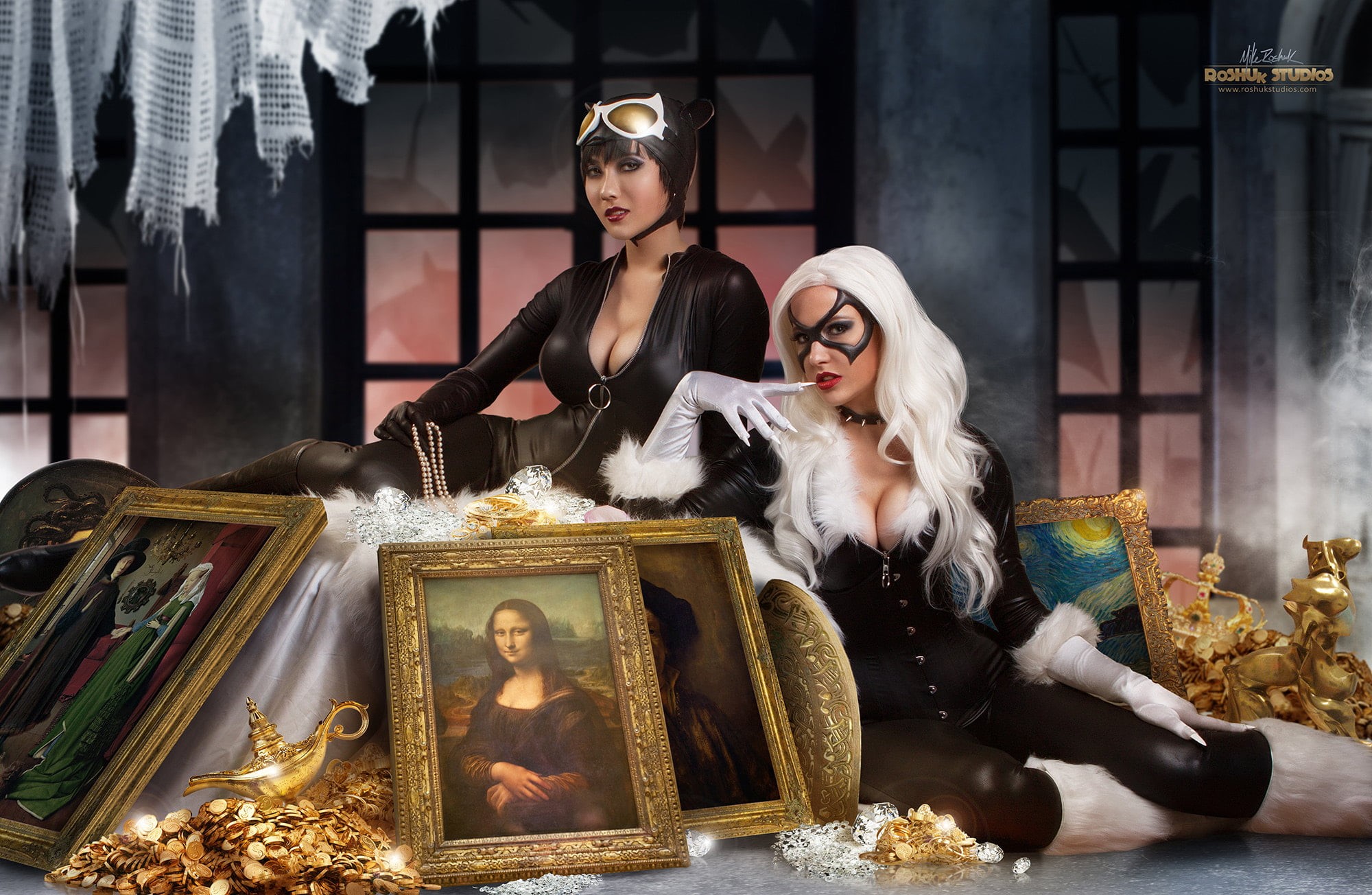 cosplay, sitting, Batman, statue, Catwoman, Mona Lisa, spirituality, front view, 500px, 1080P, place of worship, Spider-Man, human representation, adult, HD Wallpaper