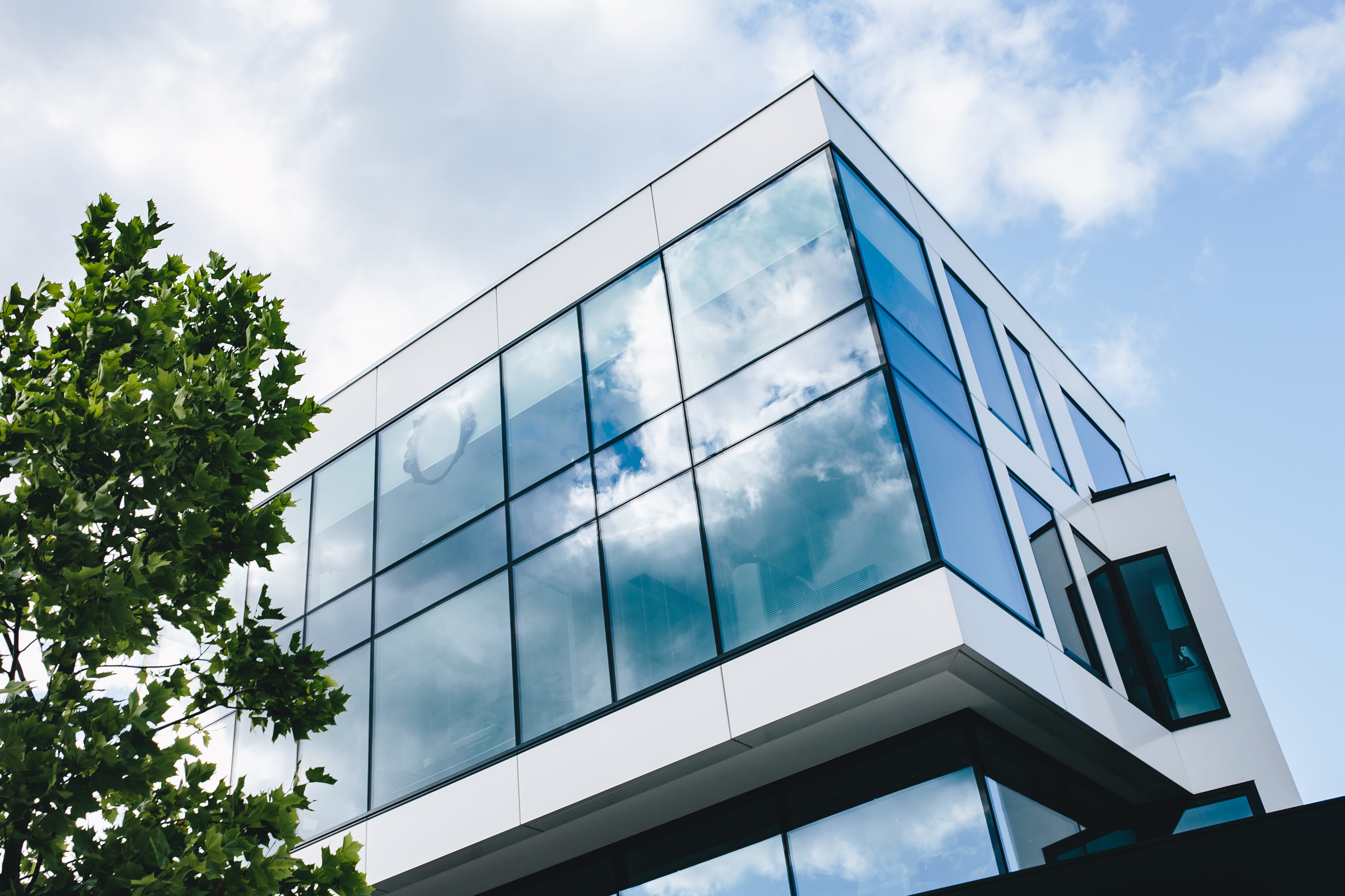 facade, low angle view, architecture, blue sky, windows, built Structure, office building exterior, day, business, futuristic, building Exterior, nature, HD Wallpaper