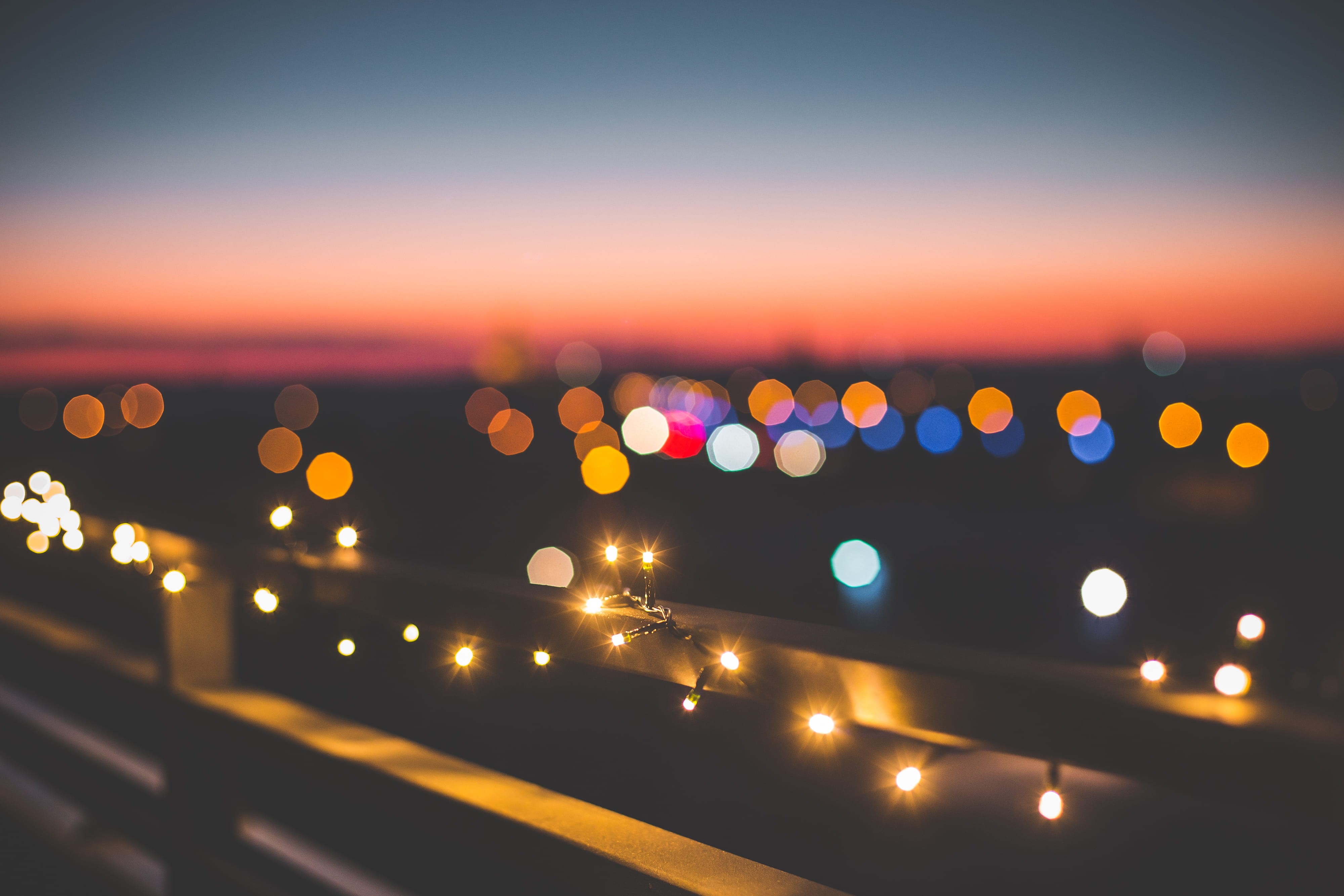 views, 4K, bokeh, blurred Motion, house, highway, light, Evening, colors, urban Scene, christmas decoration, illuminated, lens flare, lights, street, light - natural phenomenon, HD Wallpaper
