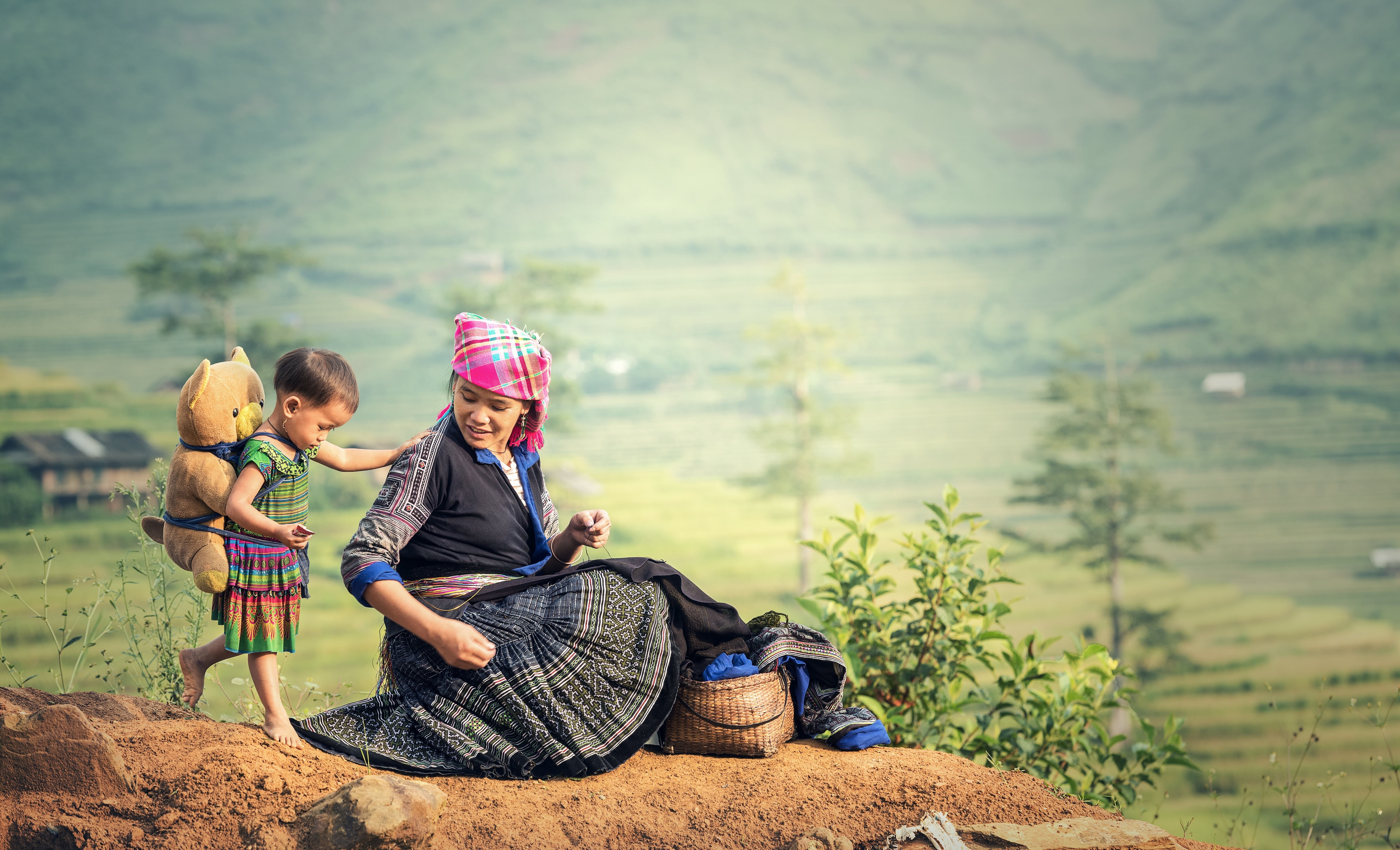 lifestyles, oriental, focus, two people, hani, hill, hey, canyons, photography, day, farmer, area, plush, males, toy, asia, mae, sister, china, vietnamese, HD Wallpaper