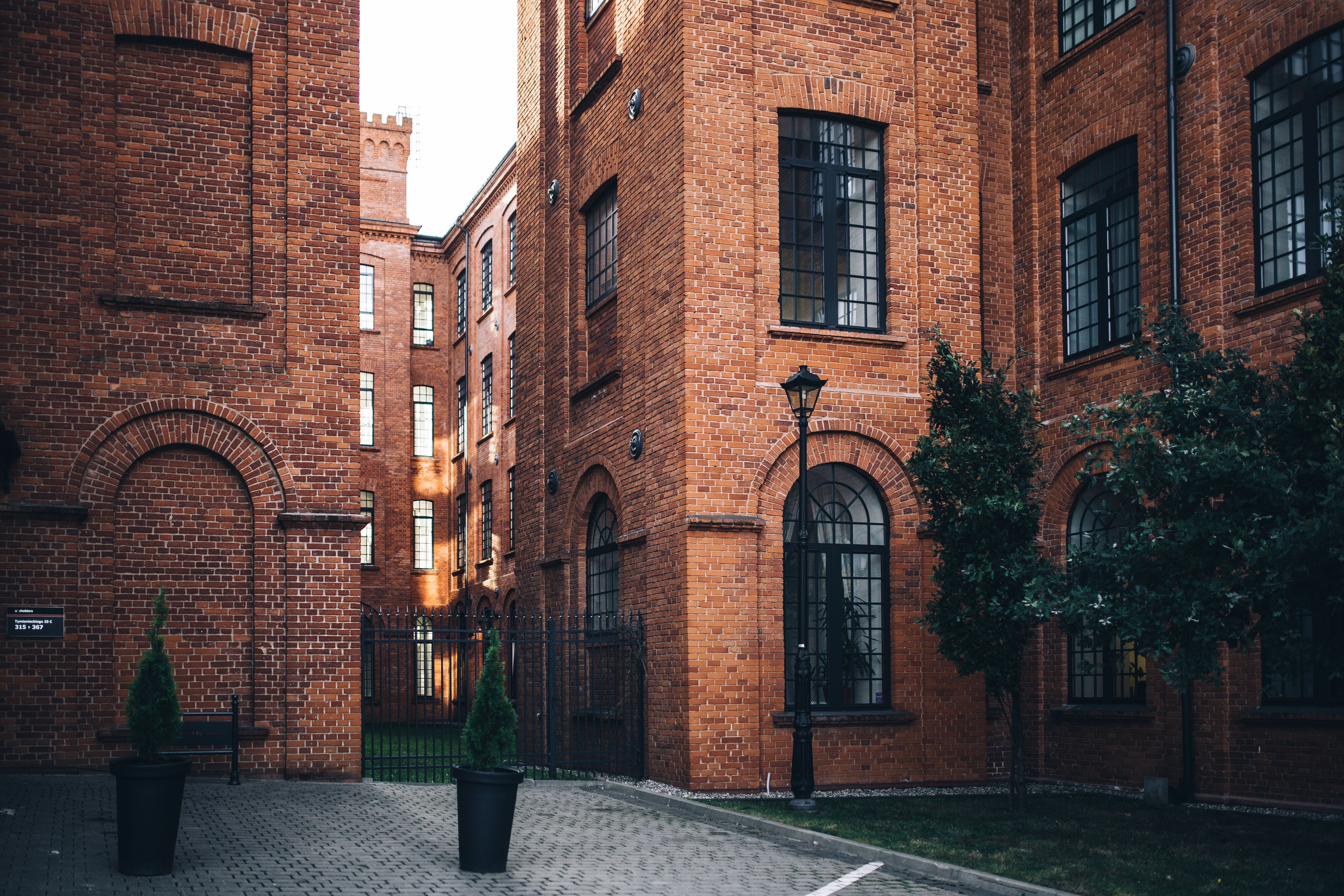 street, industrial, factory, architecture And Buildings, town, windows, plant, history, Lodz, bricks, city, built Structure, outdoors, the past, brick, HD Wallpaper