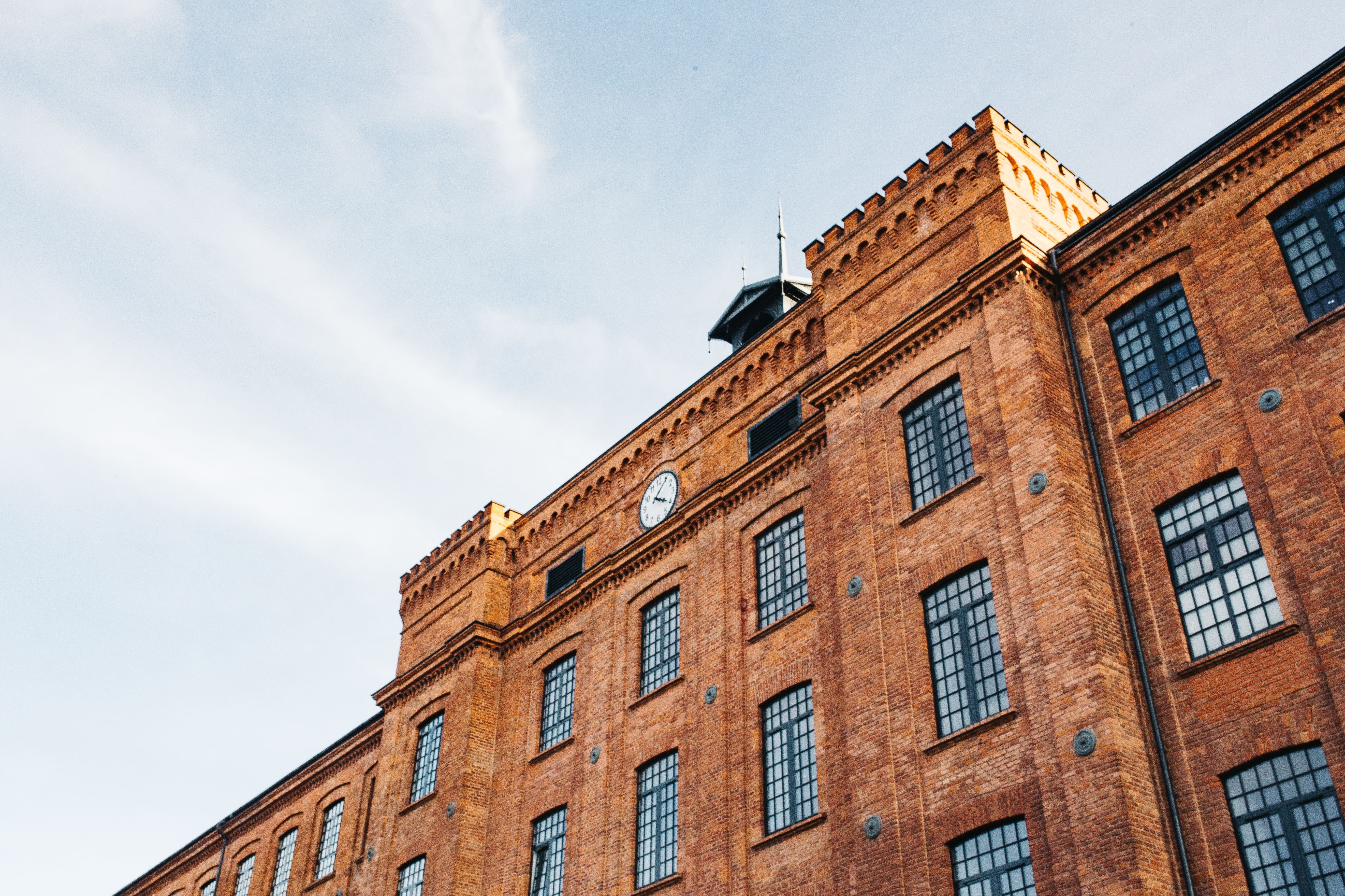 Architecture of the city, urban, historic, Poland, building Exterior, town, łódź, Loft, residential district, no people, windows, nature, industrial, old, HD Wallpaper