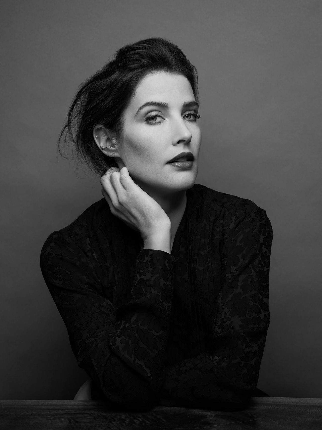 brunette, women, Cobie Smulders, monochrome, actress, 720P, Phone HD Wallpaper