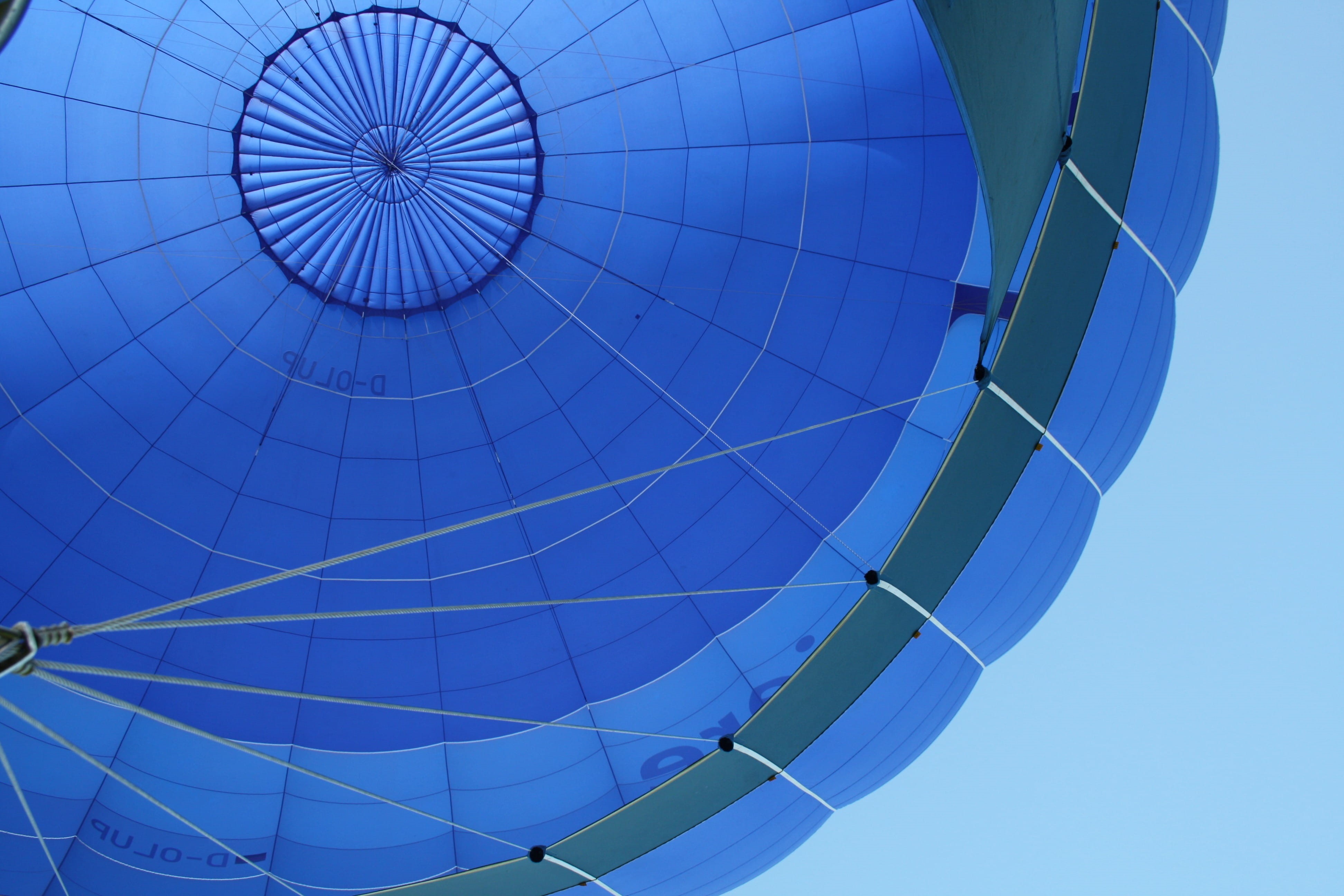 hot, high, air, parachute, nature, directly below, travel, sky, balloon, outdoors, low angle view, ballooning festival, transportation, pattern, adventure, HD Wallpaper