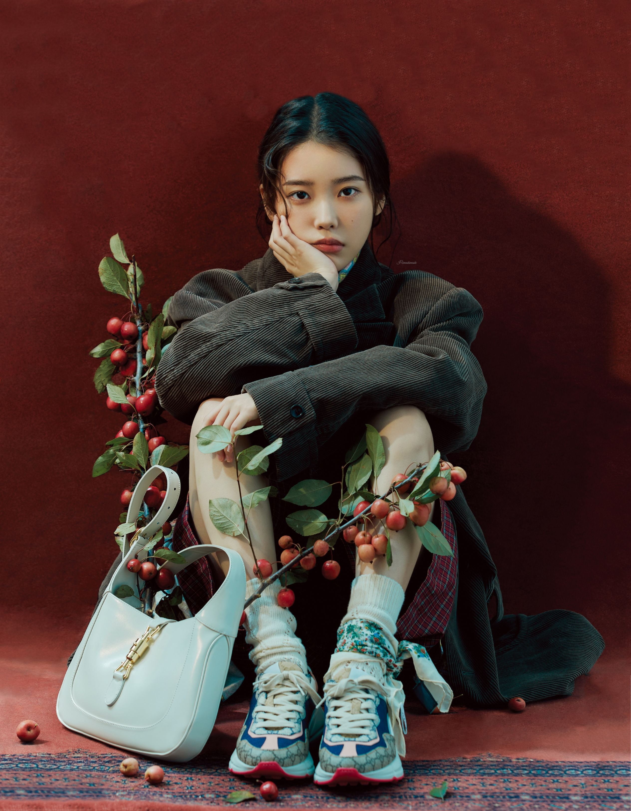 K-pop, singer, 2K, actress, Lee Ji-Eun, Korean women, IU, Phone HD Wallpaper