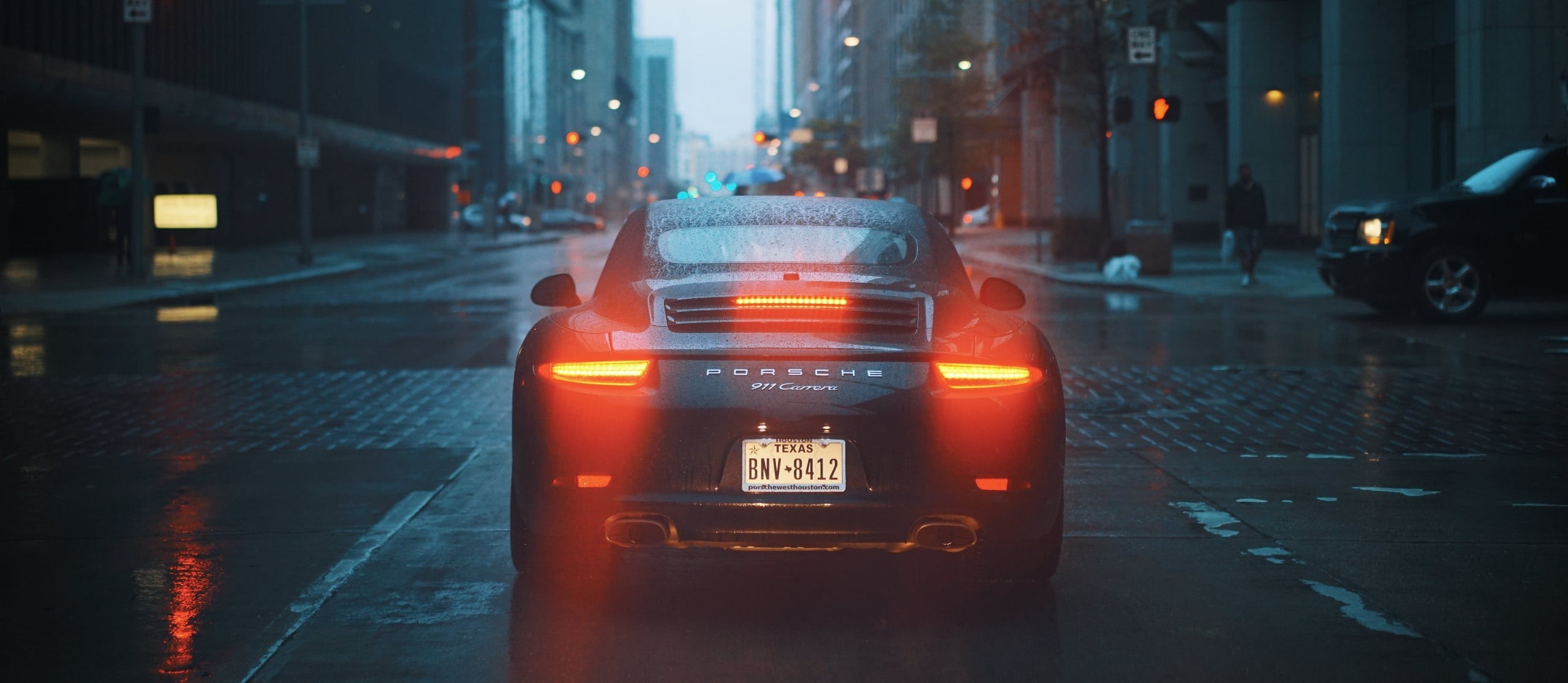 illuminated, Porsche 911, no people, street, rain, land Vehicle, cityscape, mode of Transport, lights, focus on foreground, carrera, 2K, architecture, HD Wallpaper