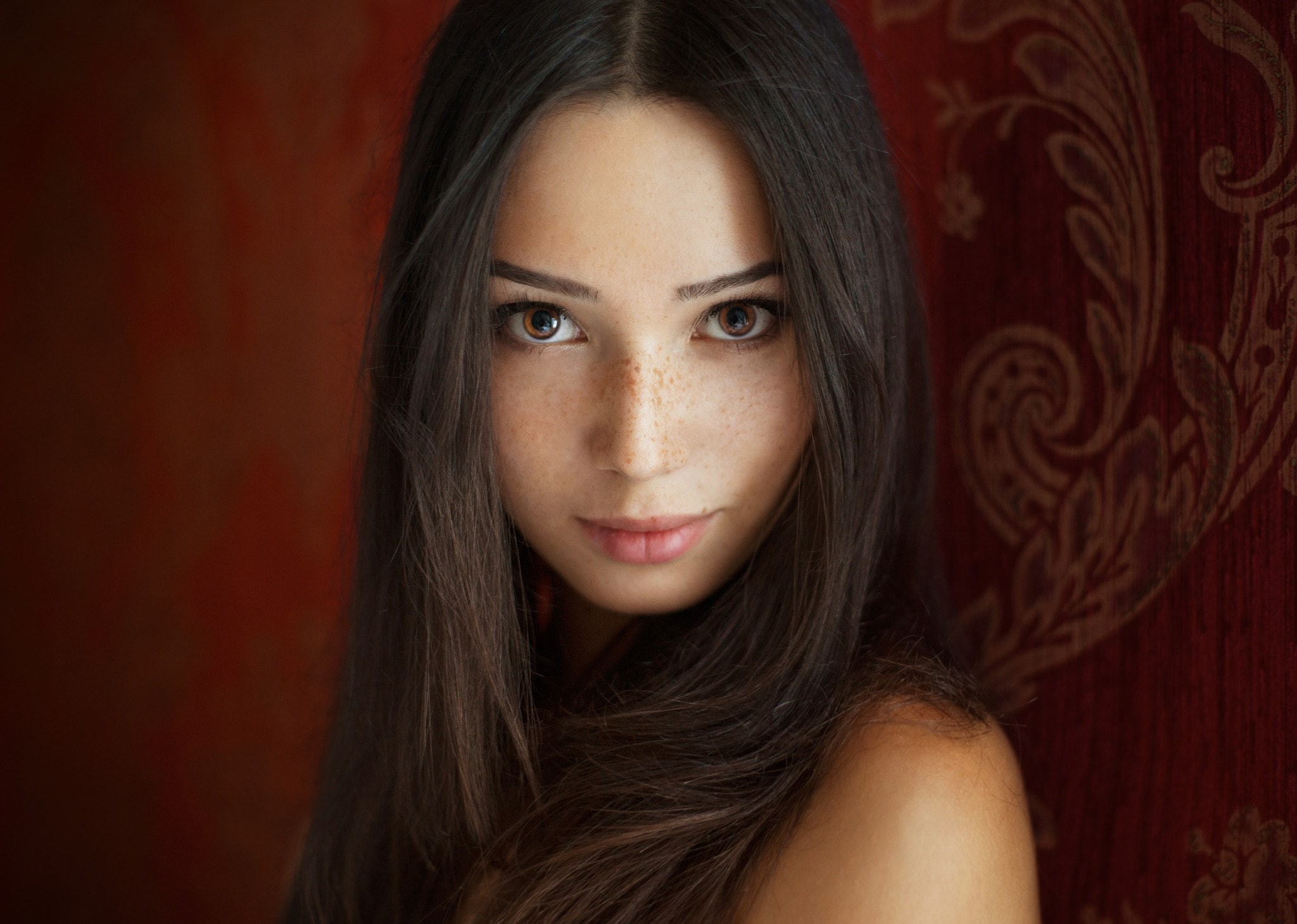 front view, hair, Mariya Volokh, brown eyes, young women, beautiful woman, body part, beautiful people, freckles, beauty, indoors, straight hair, headshot, HD Wallpaper