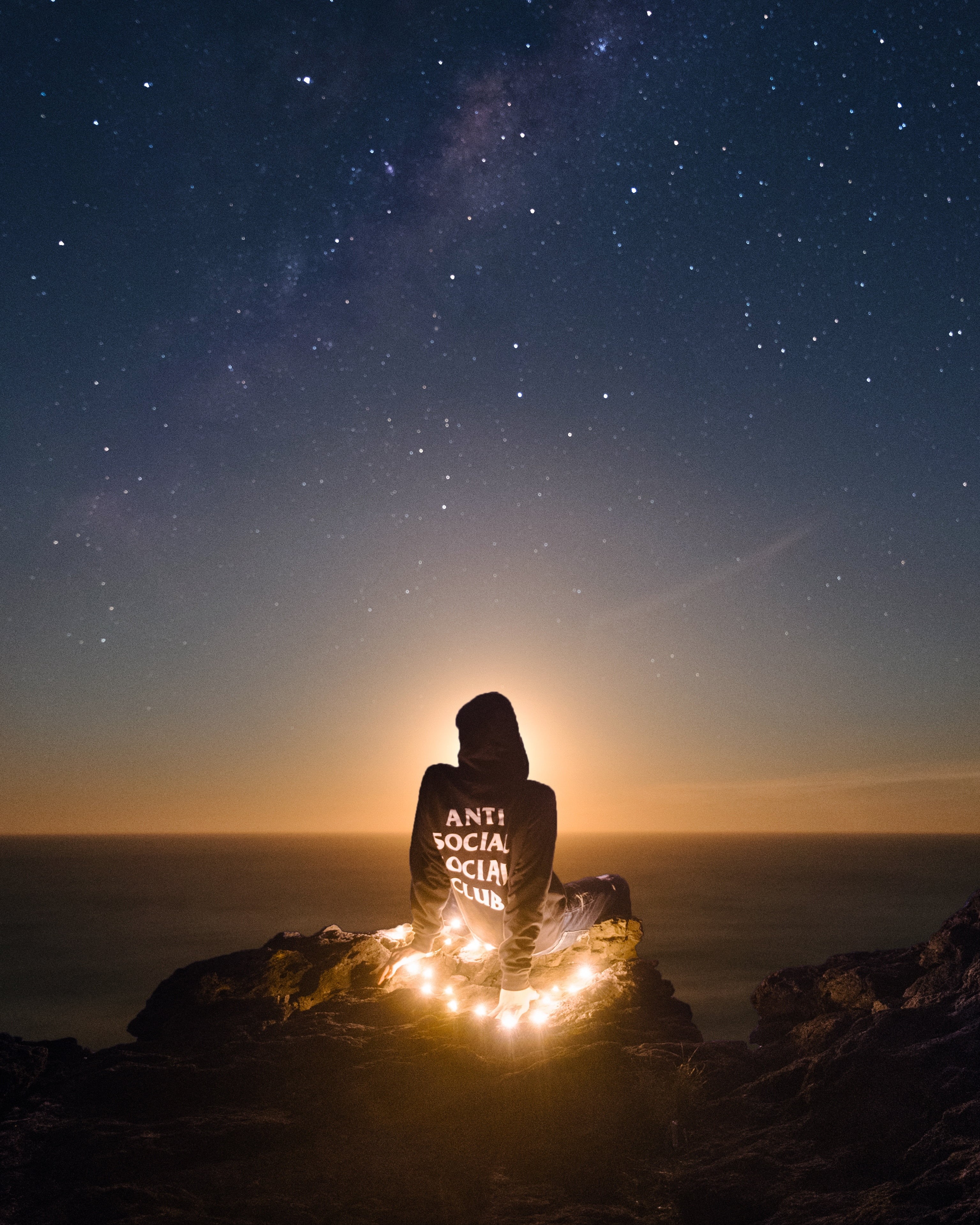 sky, introvert, string, illuminated, looking, horizon, rock - Object, dark, sunrise - Dawn, astronomy, milky way, sun, lifestyles, back Lit, scenics - nature, Phone HD Wallpaper