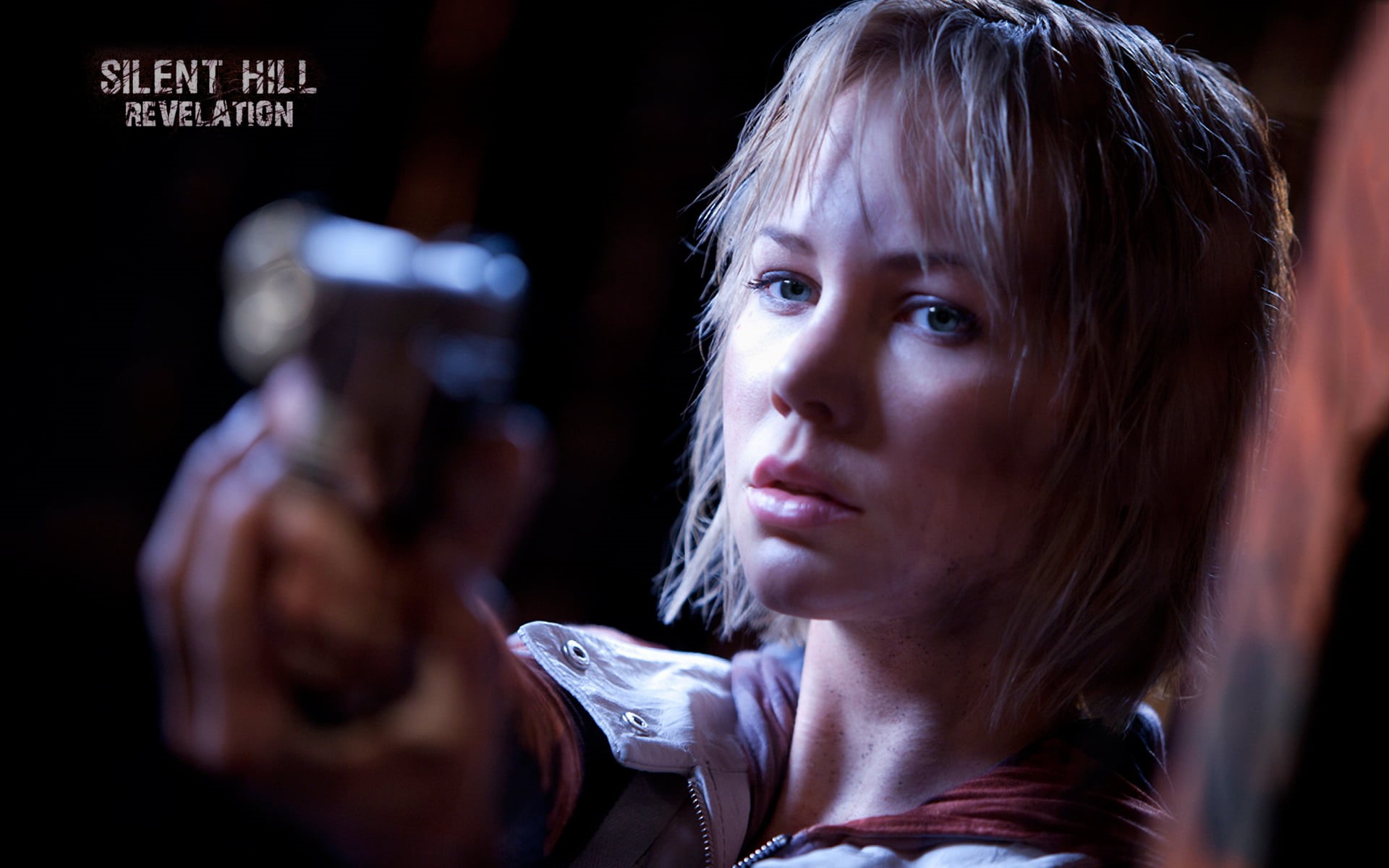 one person, social issues, aggression, looking at camera, weapon, handgun, aiming, indoors, portrait, sign, Heather Mason, communication, young adult, hairstyle, HD Wallpaper