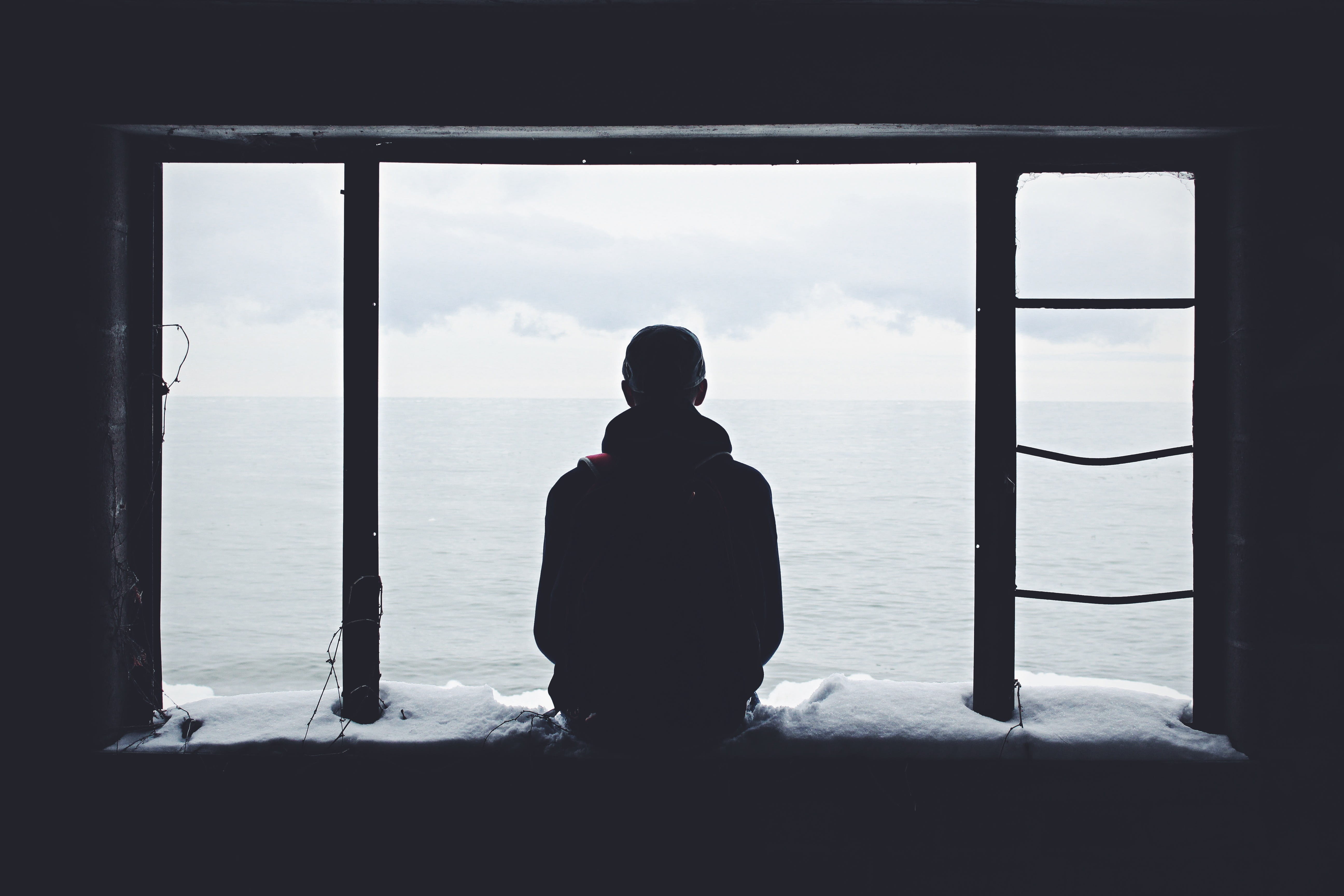 5K, ocean, photo, nature, panel, one Person, silhouette, day, looking, one woman only, window, viewpoint, caucasian Ethnicity, lifestyles, image Type, HD Wallpaper