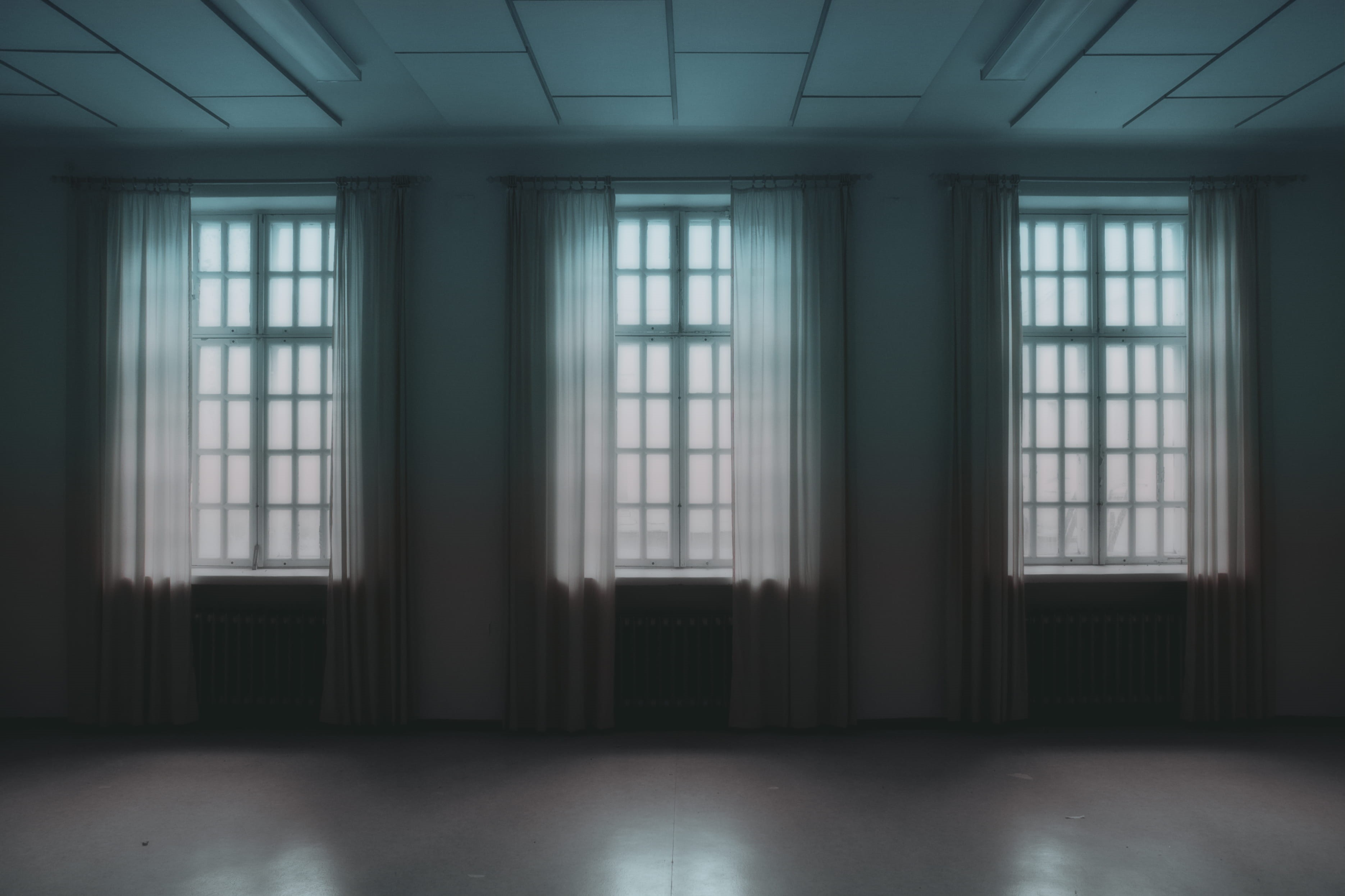 architecture, plain, abandoned, nature, covering, glass - material, windows, three, inside, domestic room, glass, room, window, white, no people, indoors, HD Wallpaper