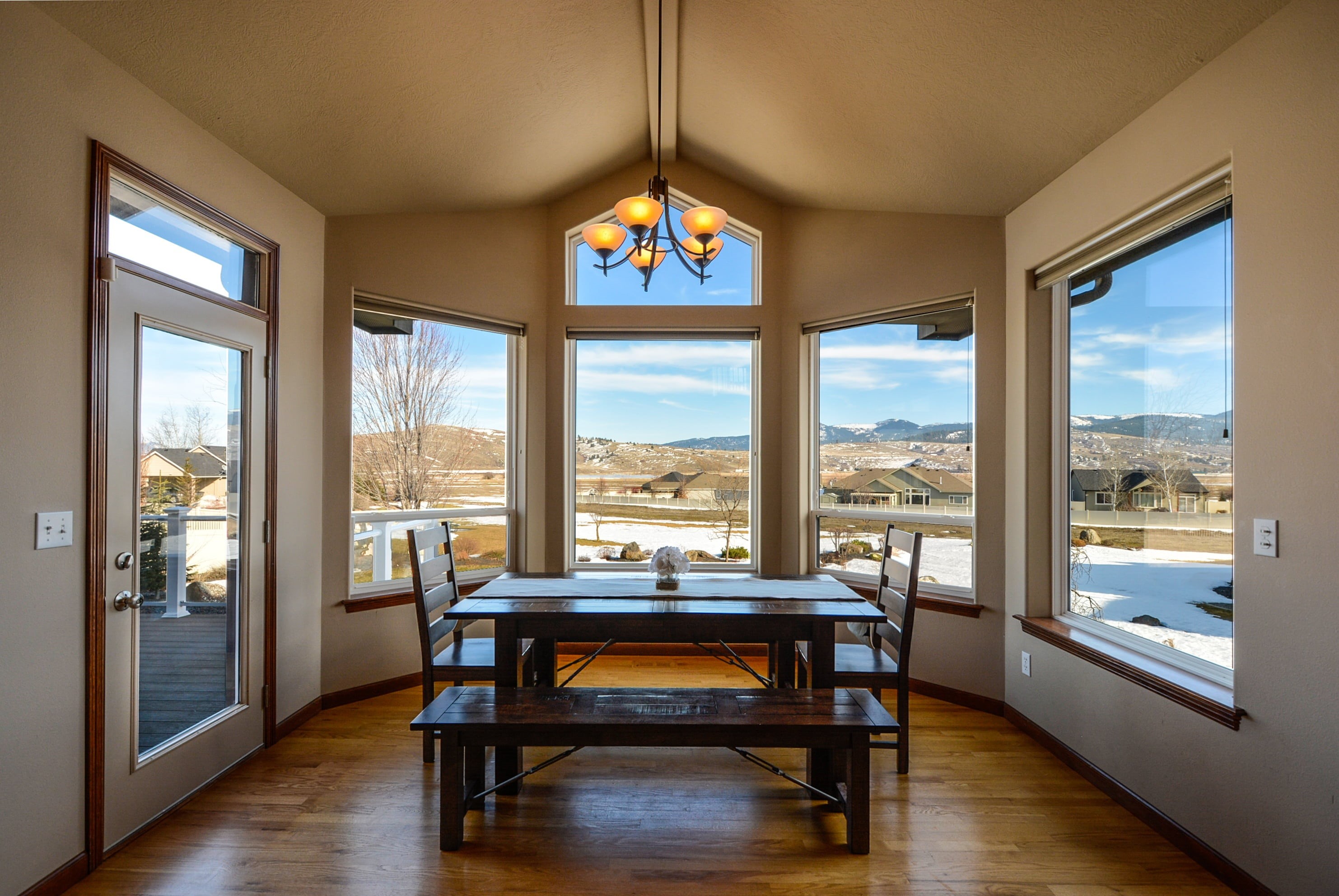 near, luxury, home interior, domestic room, architecture, hardwood floor, rectangular, dining room, home, indoors, absence, table, ceiling, day, view, design, HD Wallpaper