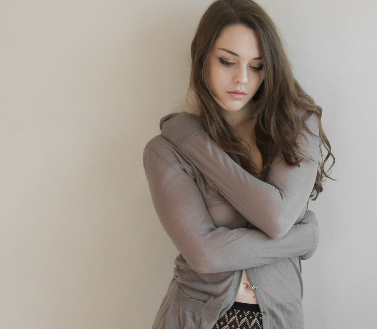 arms crossed, beige background, brown hair, one person, indoors, beautiful woman, waist up, cardigan, long hair, adult, young women, 720P, women, s, portrait, HD Wallpaper