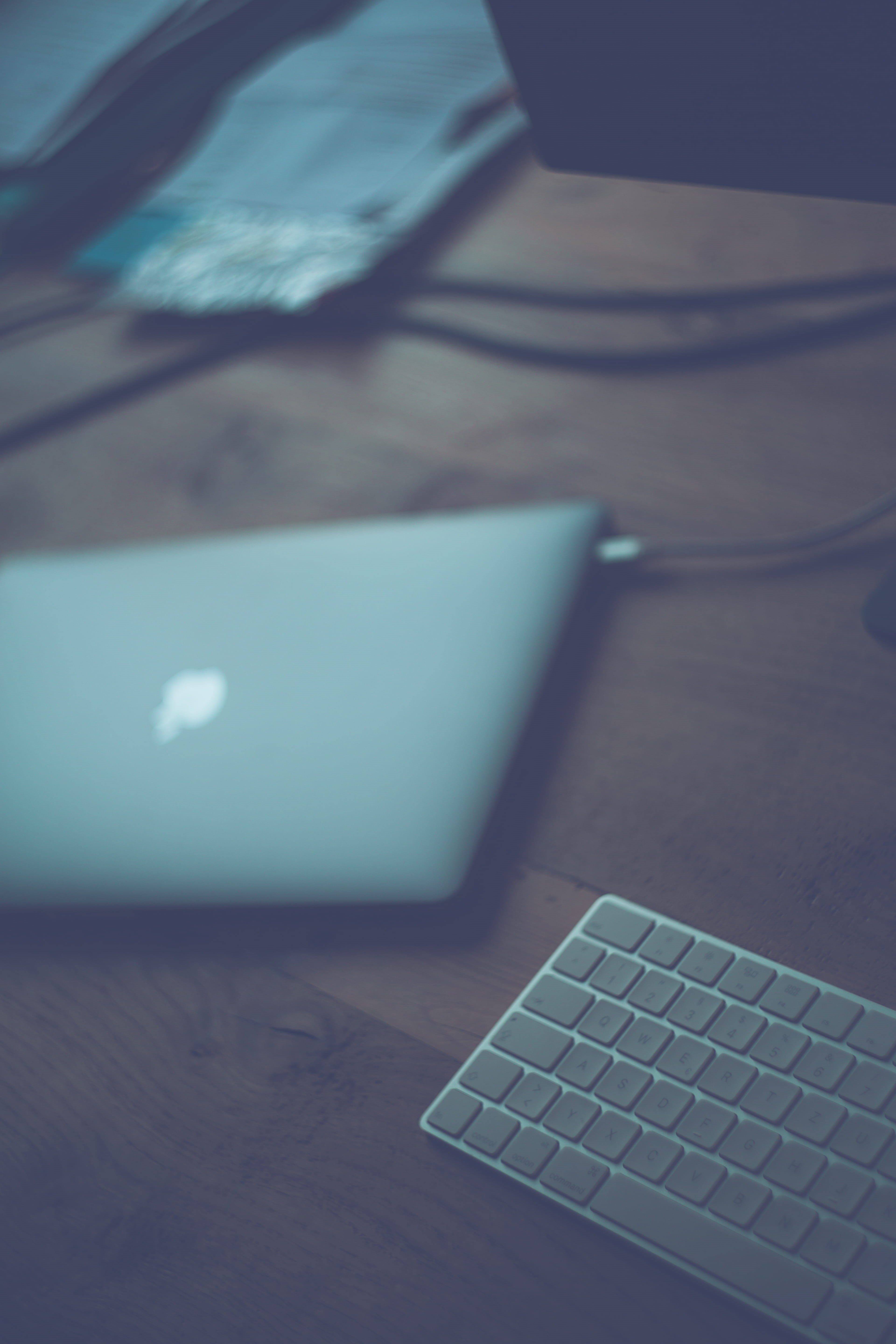 www, notebook, computer key, wooden, used look, close-up, selective focus, technology, storage, mouse, internet, computer equipment, indoors, laptop, mac book, Phone HD Wallpaper