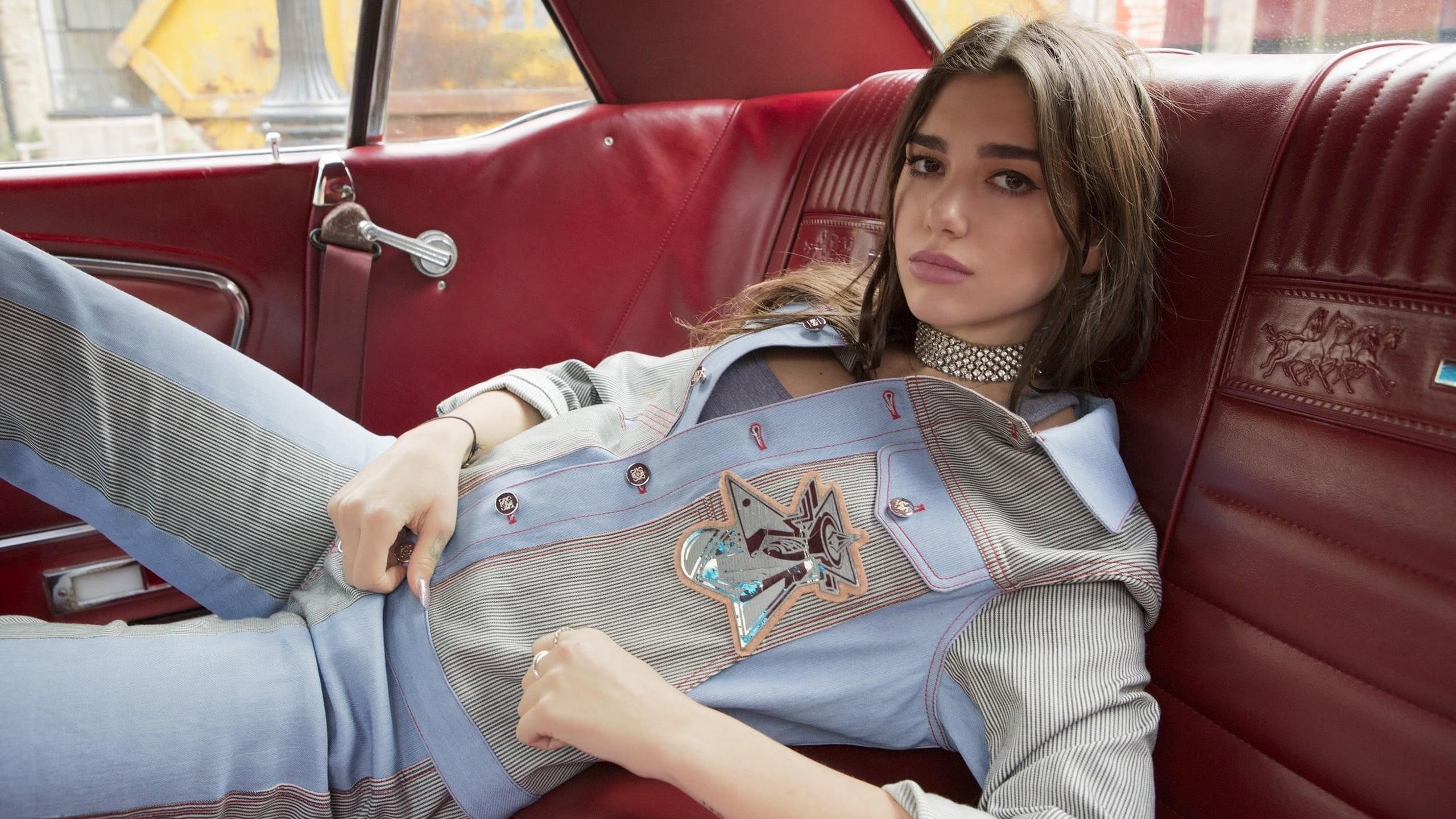 hairstyle, young adult, celebrity, adult, mode of transportation, transportation, land vehicle, waist up, travel, Dua Lipa, collars, beautiful woman, portrait, HD Wallpaper