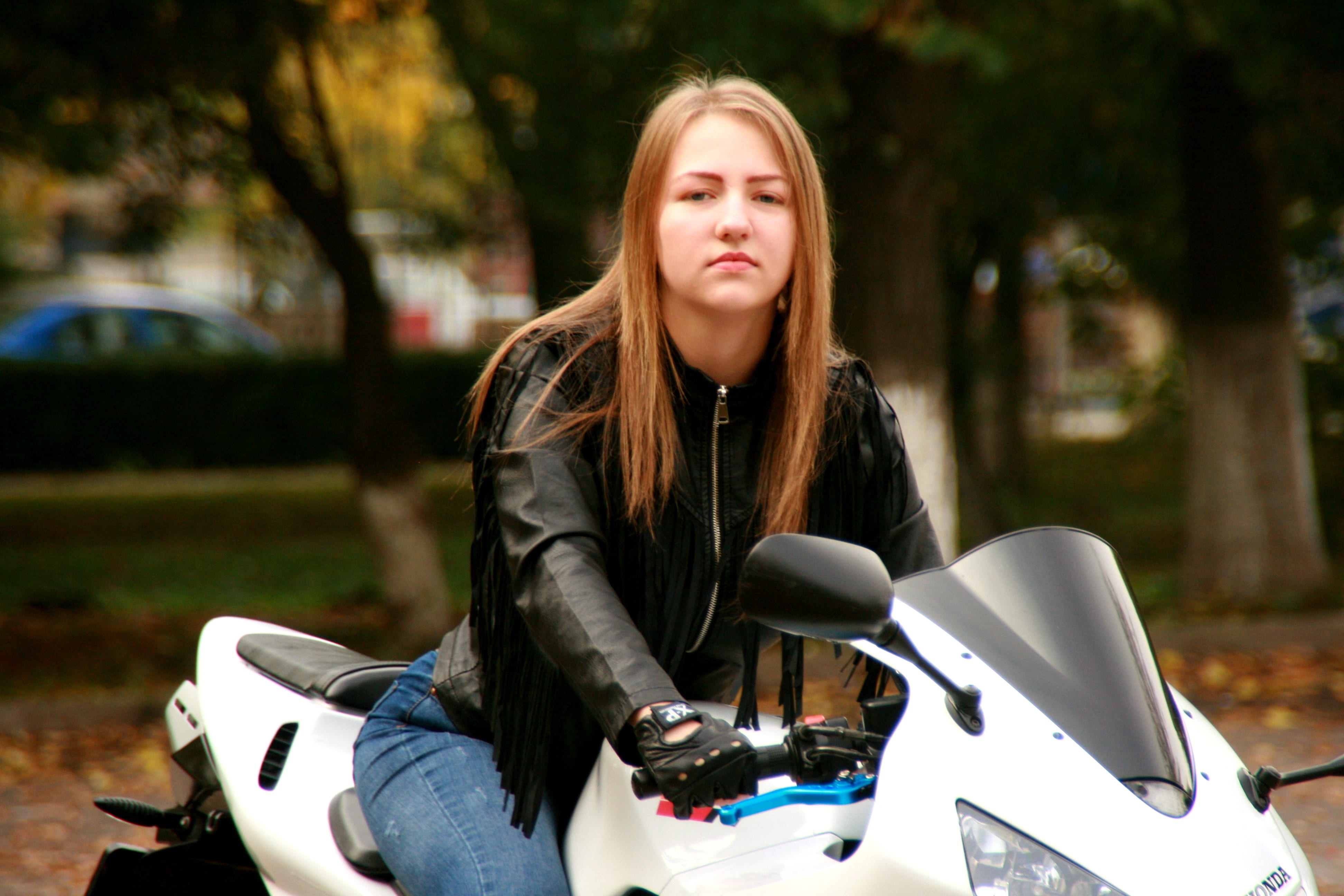 young adult, ride, one person, hair, hairstyle, child, sports, outdoors, sitting, riding, nature, white, blond hair, transportation, day, casual clothing, HD Wallpaper