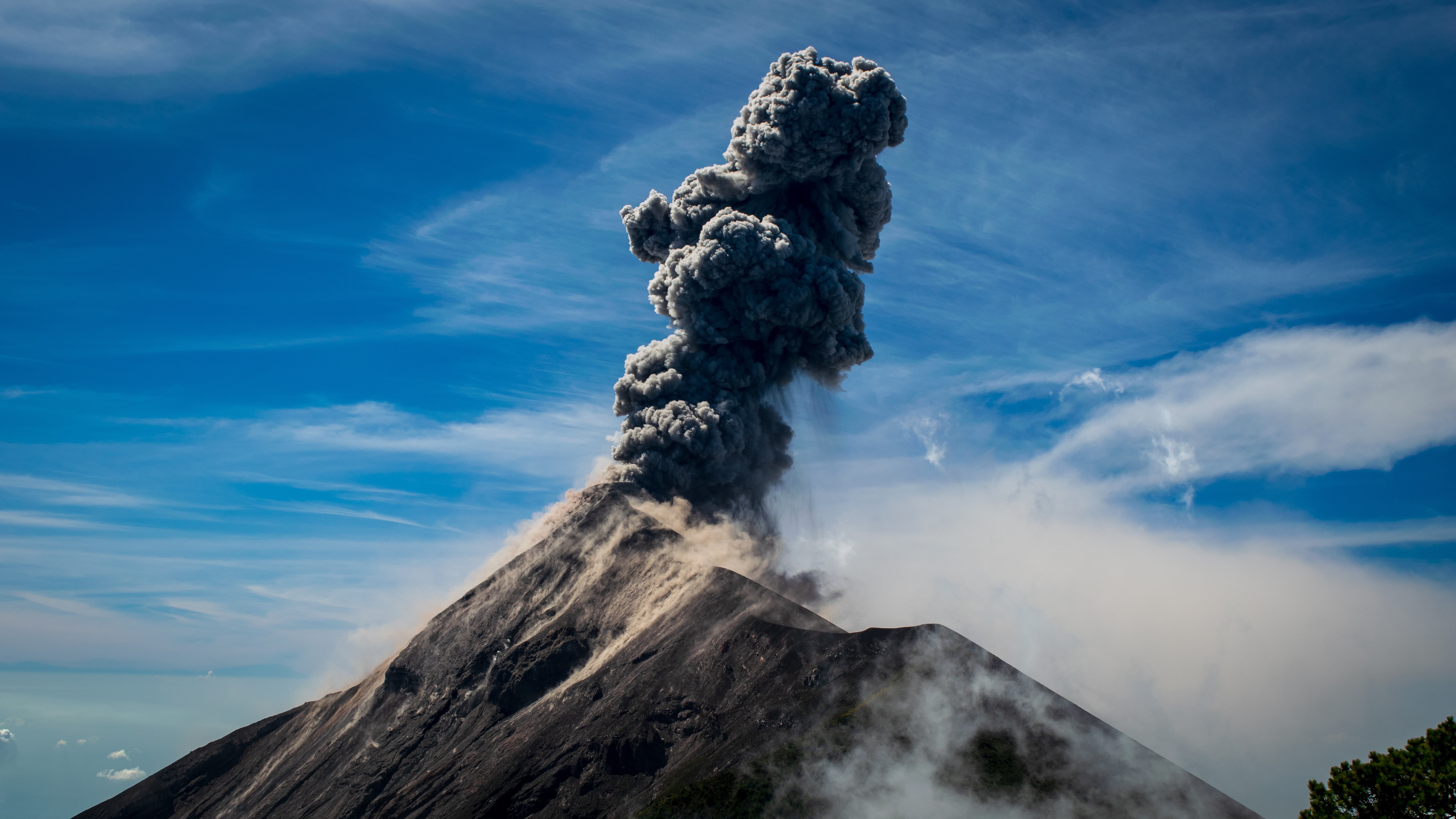 eruption, landscape, clouds, mountains, nature, smoke, Guatemala, 5K, volcano, Volcán de Fuego, HD Wallpaper