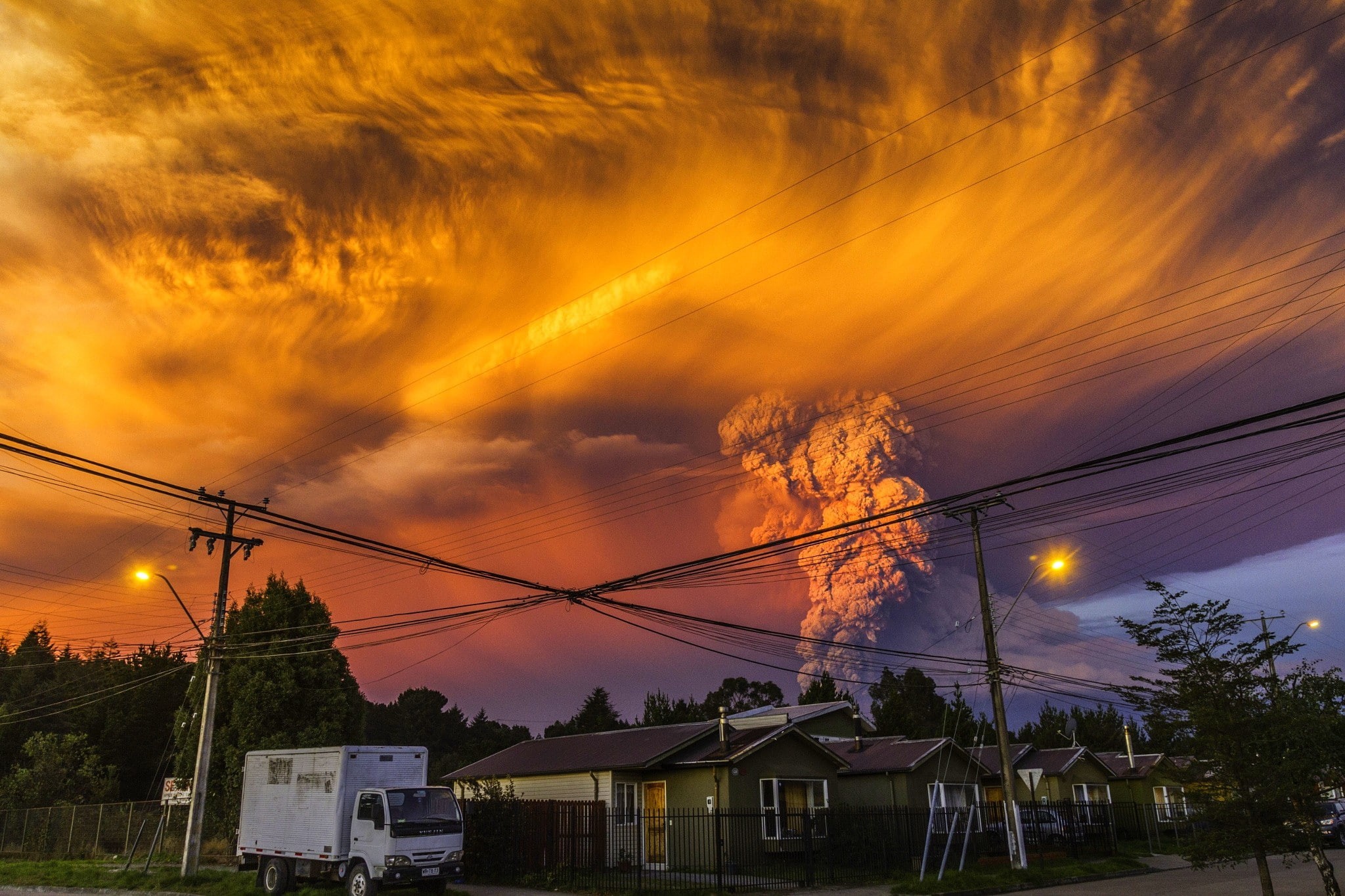 Calbuco Volcano, volcano, 1080P, Puerto Montt, town, eruptions, lava, nature, smoke, landscape, Chile, sunset, HD Wallpaper