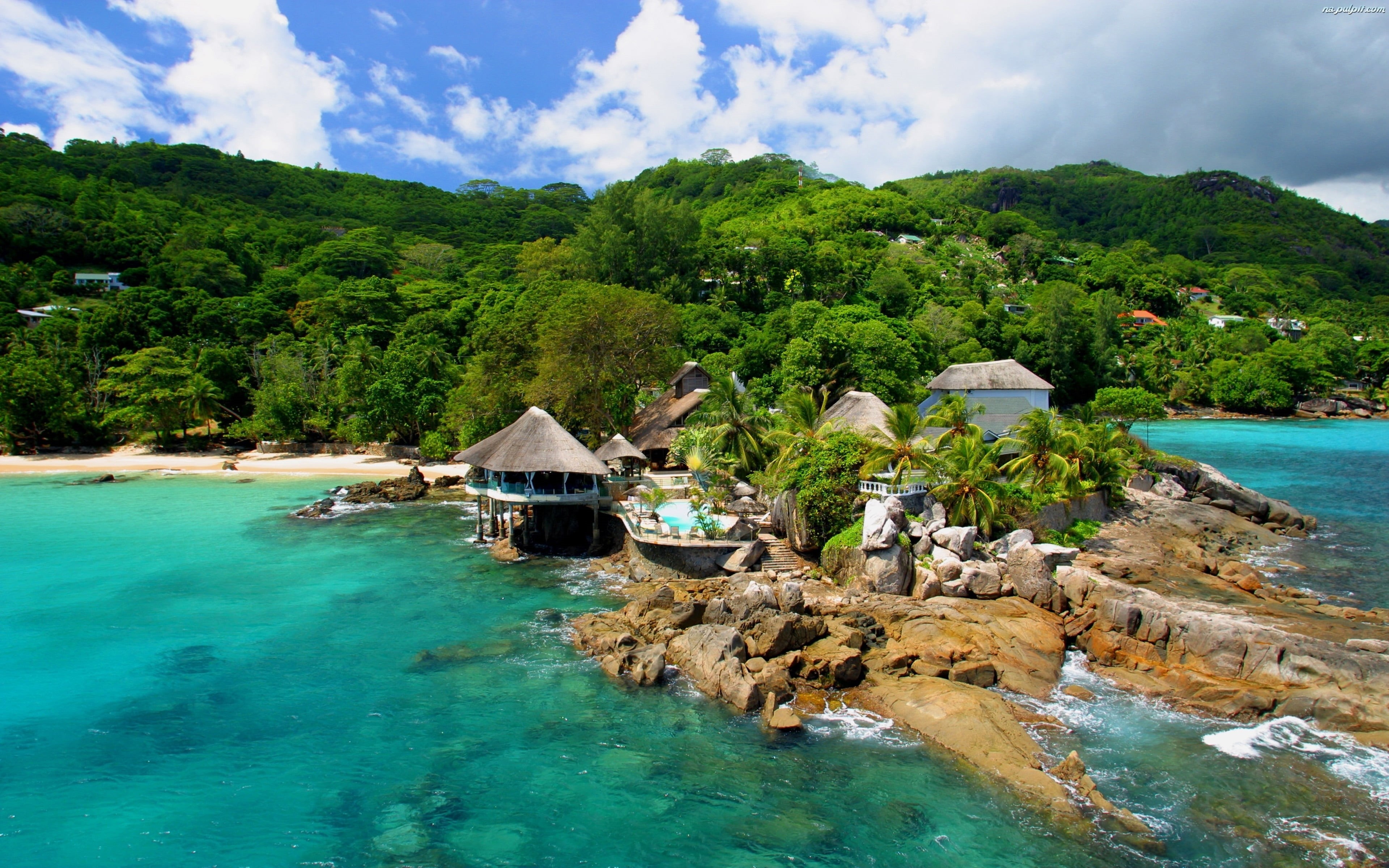 east, nature, cloud - sky, indian, tranquility, hd, building, largest, sea, 4K, mah, sky, archipelago, desktop, day, outdoors, seychelles, tranquil scene, HD Wallpaper