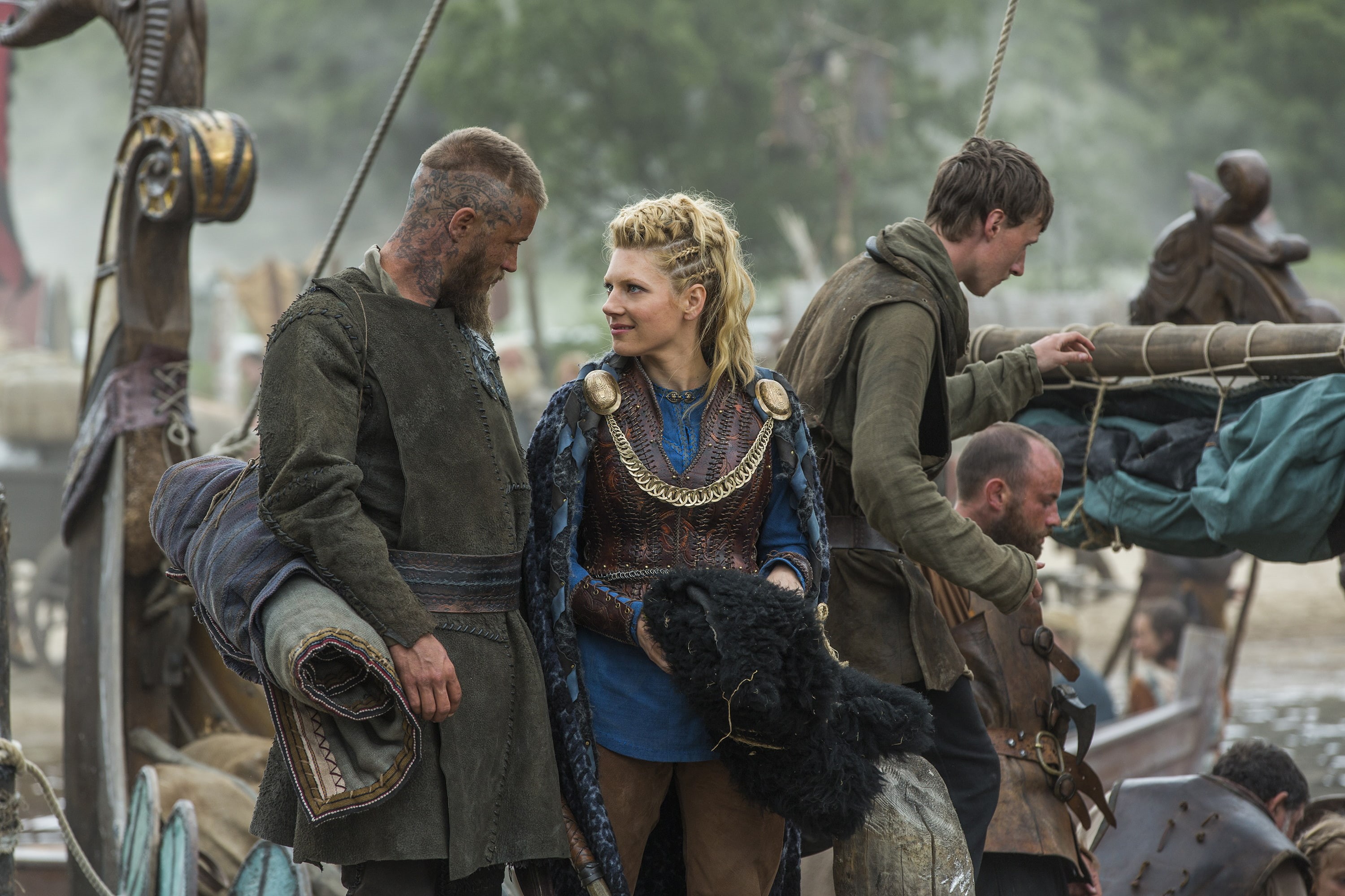 historical, top, young men, real people, adventure, communication, recreational Pursuit, Lagertha, Travis Fimmel, Katheryn Winnick, blue, the series, nature, HD Wallpaper