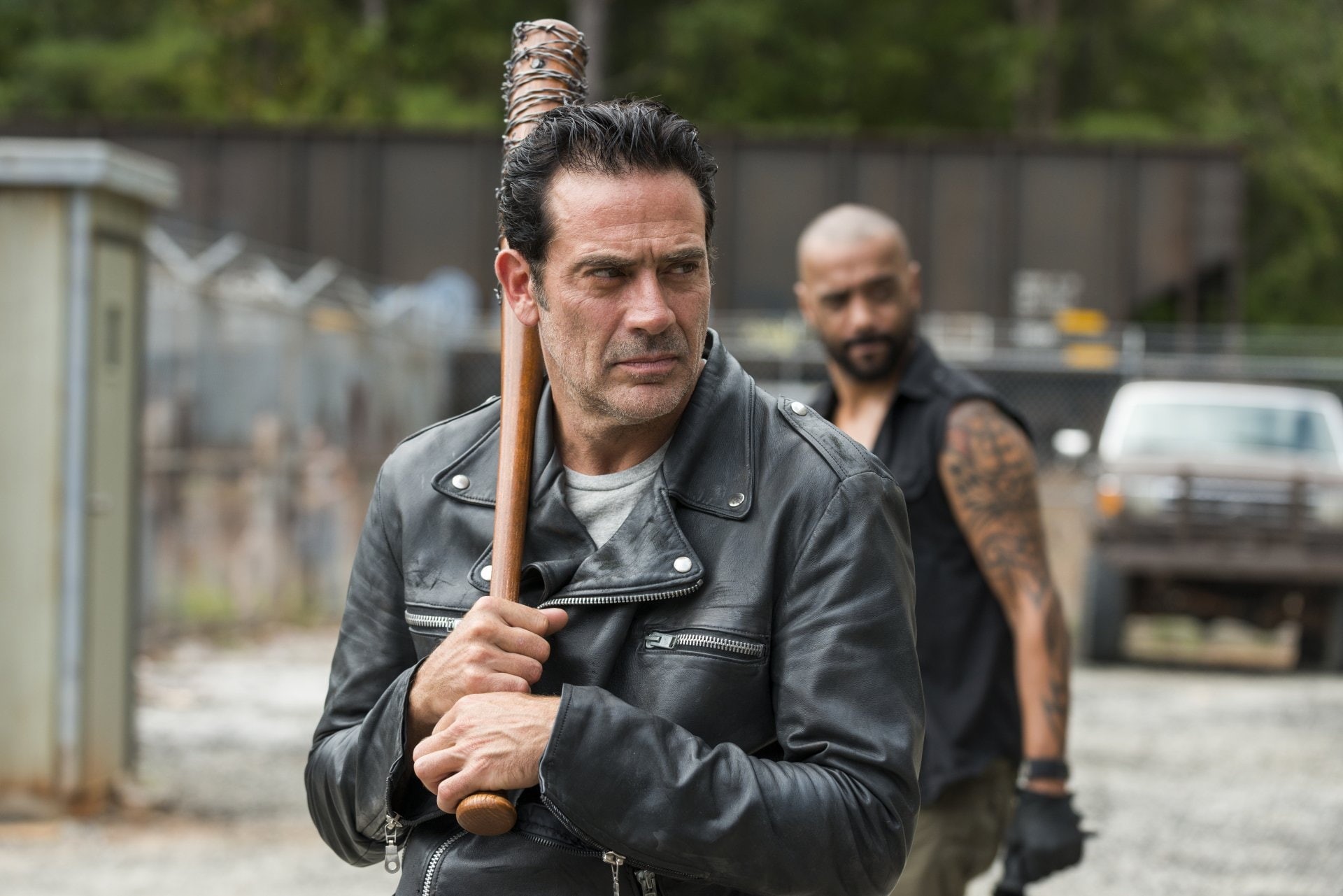 mid adult men, real people, young men, Jeffrey Dean Morgan, holding, outdoors, men, TV Show, day, adult, males, standing, jacket, young adult, 1080P, The Walking Dead, HD Wallpaper