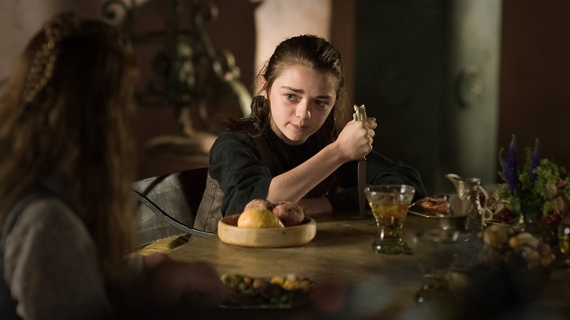 hairstyle, stark, food, refreshment, meal, holding, table, brown hair, long hair, selective focus, eating, 1080P, sitting, arya, women, Game of Thrones, HD Wallpaper