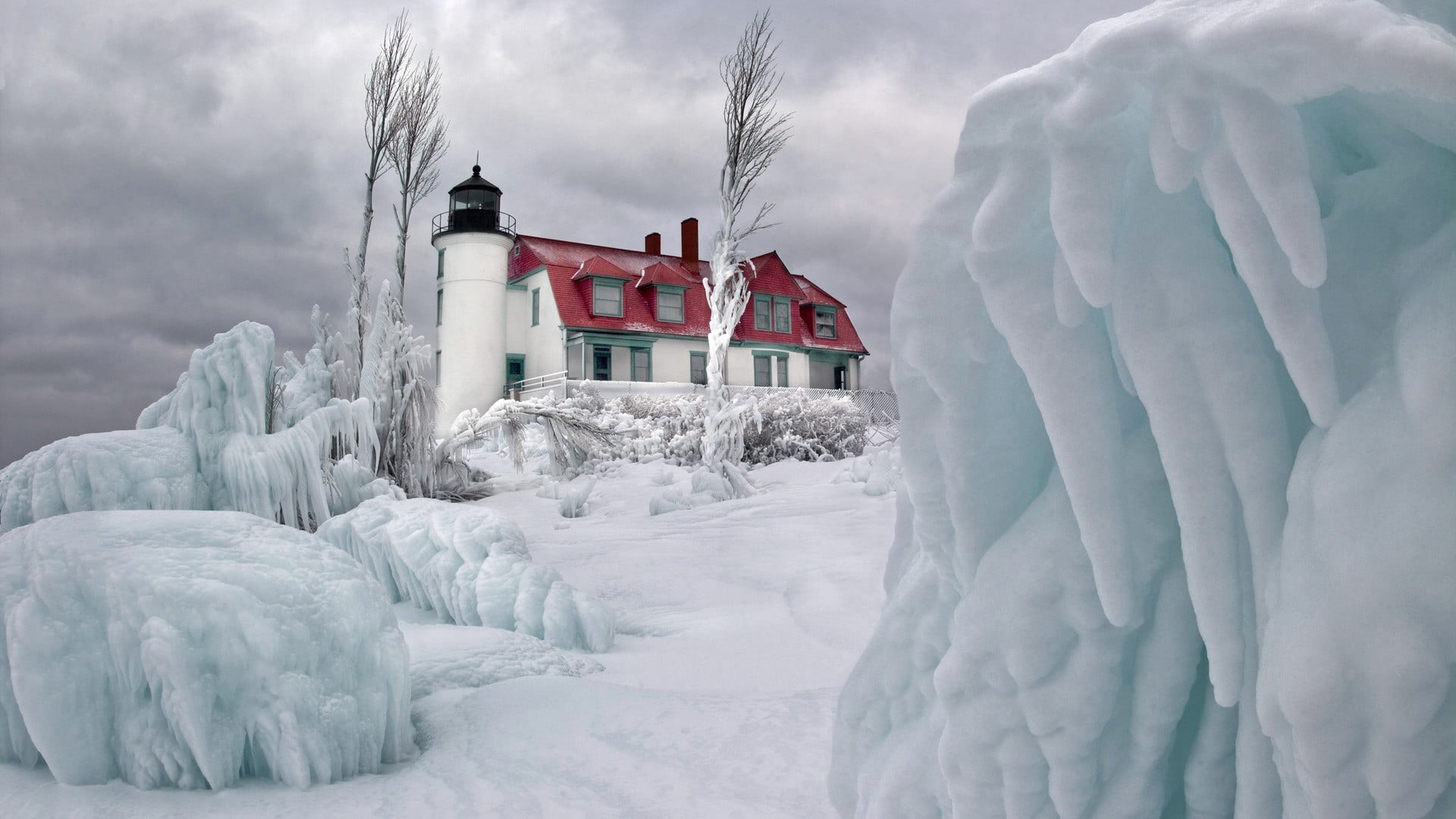 white, no people, day, snow, cloud - sky, sky, house, scenics - nature, beauty in nature, landscape, frozen, architecture, winter, light house, building, HD Wallpaper
