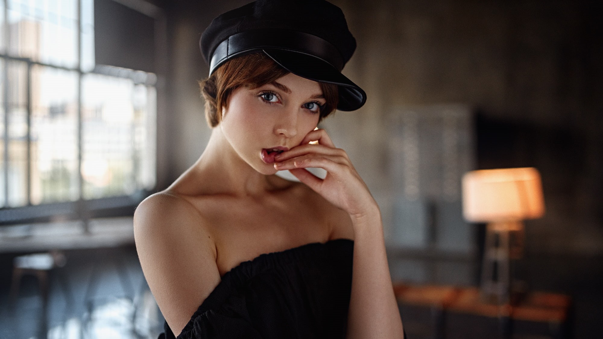 young adult, young women, headshot, model, adult, waist up, focus on foreground, looking at camera, indoors, bare shoulders, clothing, beautiful people, HD Wallpaper