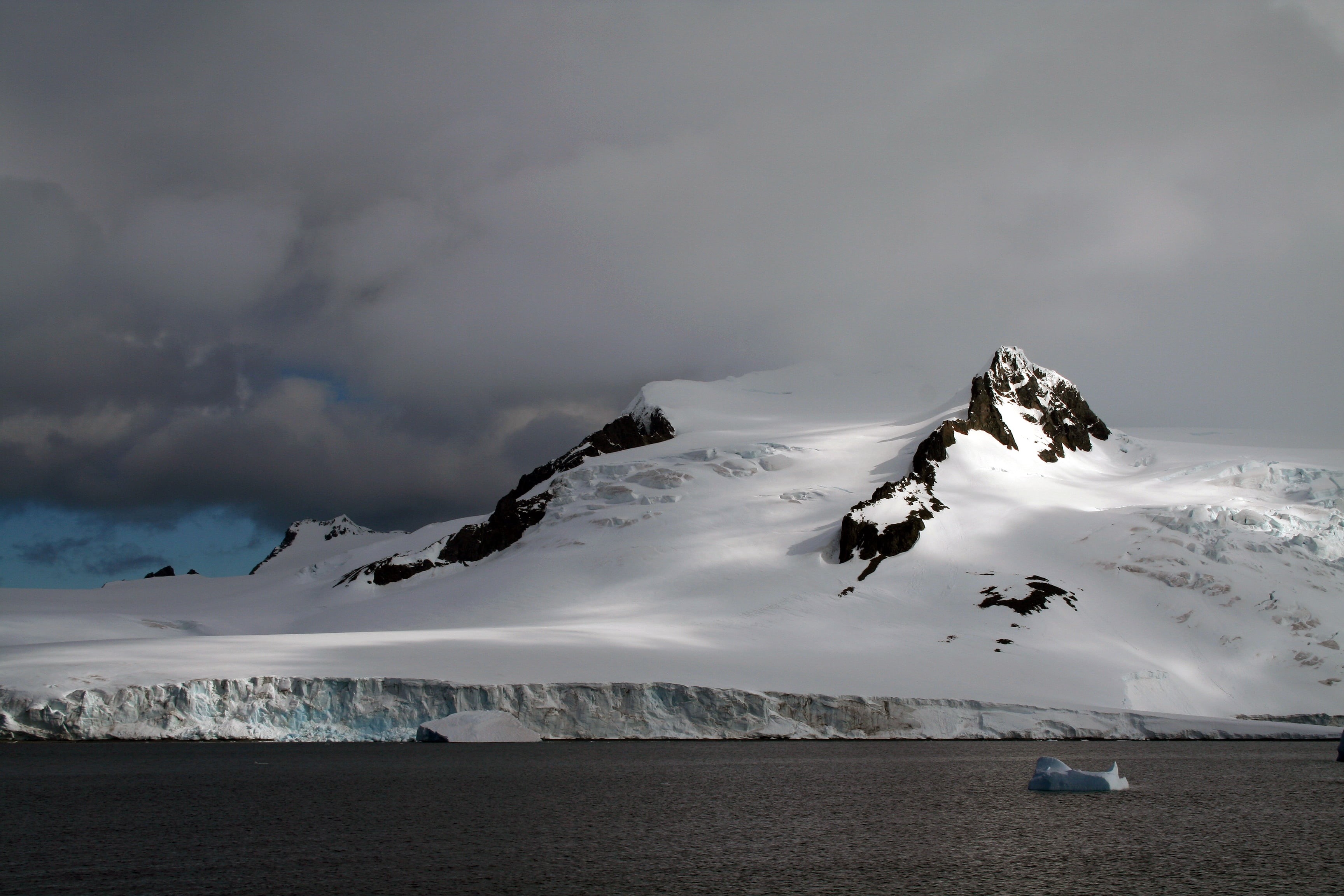 mountain, snowy mountain, ice, sky, south Pole, Picture, iceland, snow, fjord, greenland, daytime, water, winter, iceberg - Ice Formation, 2K, arctic, HD Wallpaper