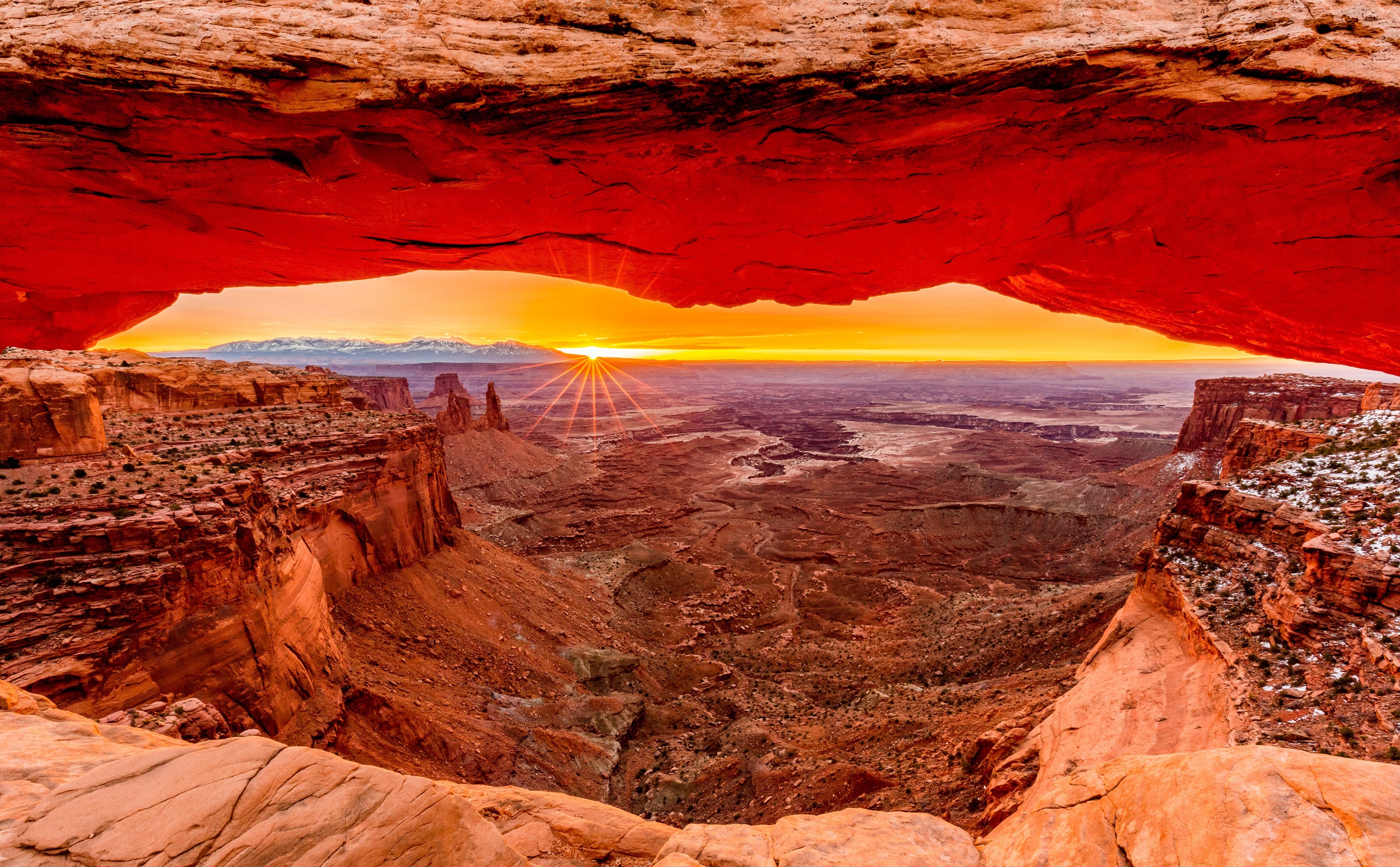 5K, sky, non-urban scene, redrock, red, Mesa, scenics - nature, sea, water, United States, nationalpark, sunset, Spectacular, Sunlight, Canyonlands, Beautiful, HD Wallpaper