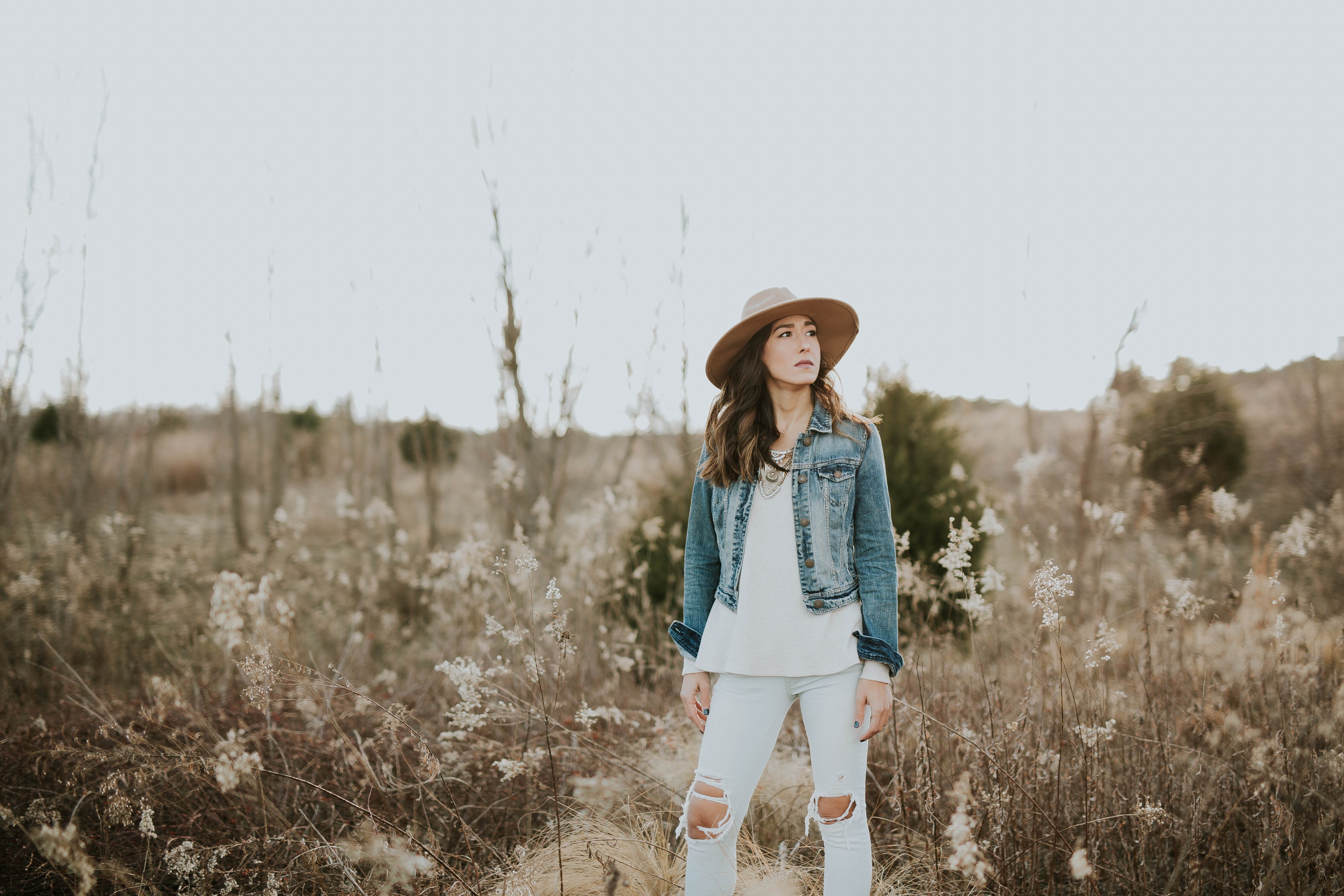 moving Activity, adults Only, ethnicity, denim jacket, smiling, three Quarter Length, form Of Communication, standing, hair Length, hat, outdoors, descriptive Position, HD Wallpaper