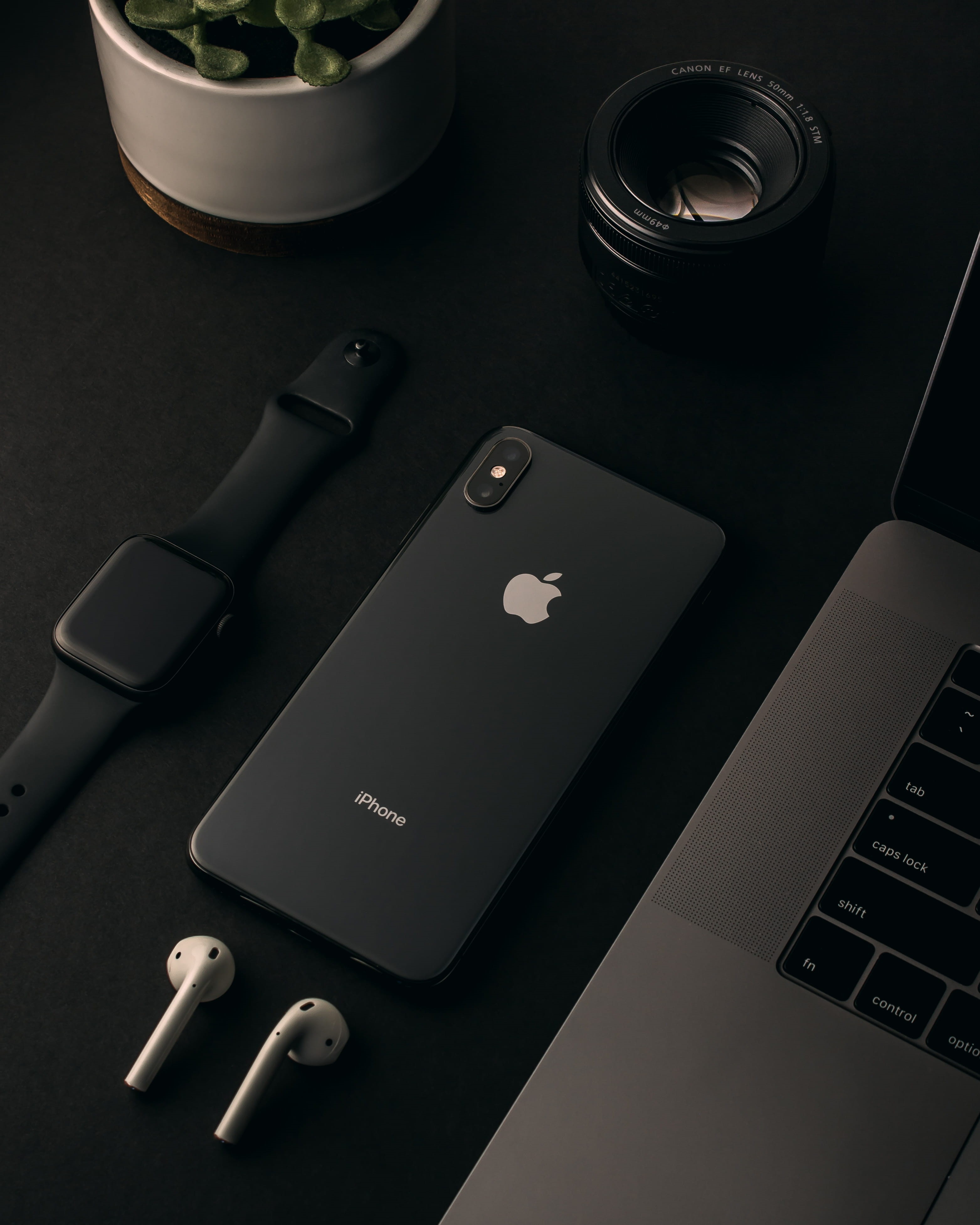 text, computer keyboard, indoors, apple, computer, 4K, black color, x, table, close-up, keyboard, communication, technology, arts culture and entertainment, Phone HD Wallpaper