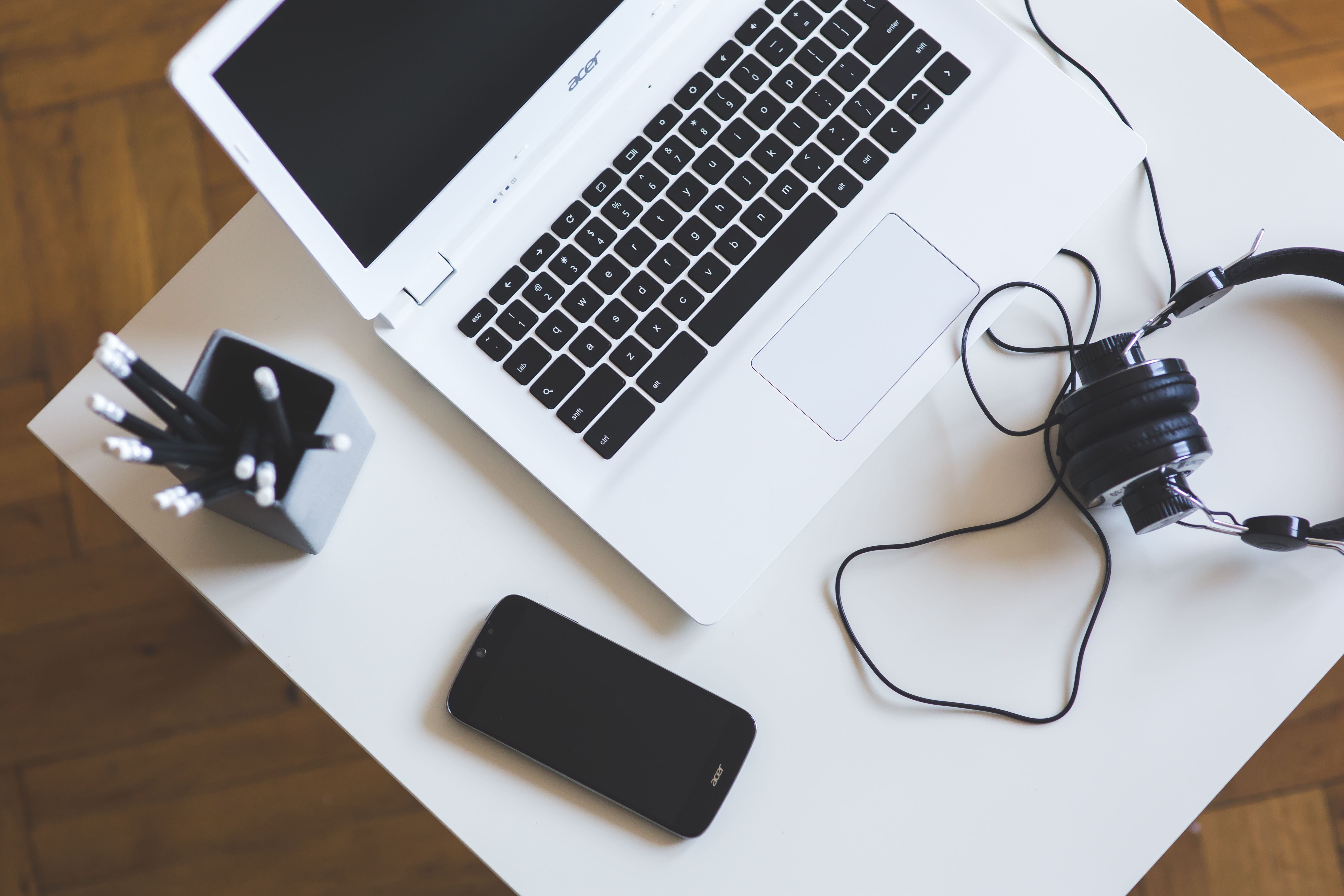 keyboard, still life, communication, high angle view, indoors, portable information device, wood - Material, computer equipment, notebook, desk, computer Mouse, HD Wallpaper