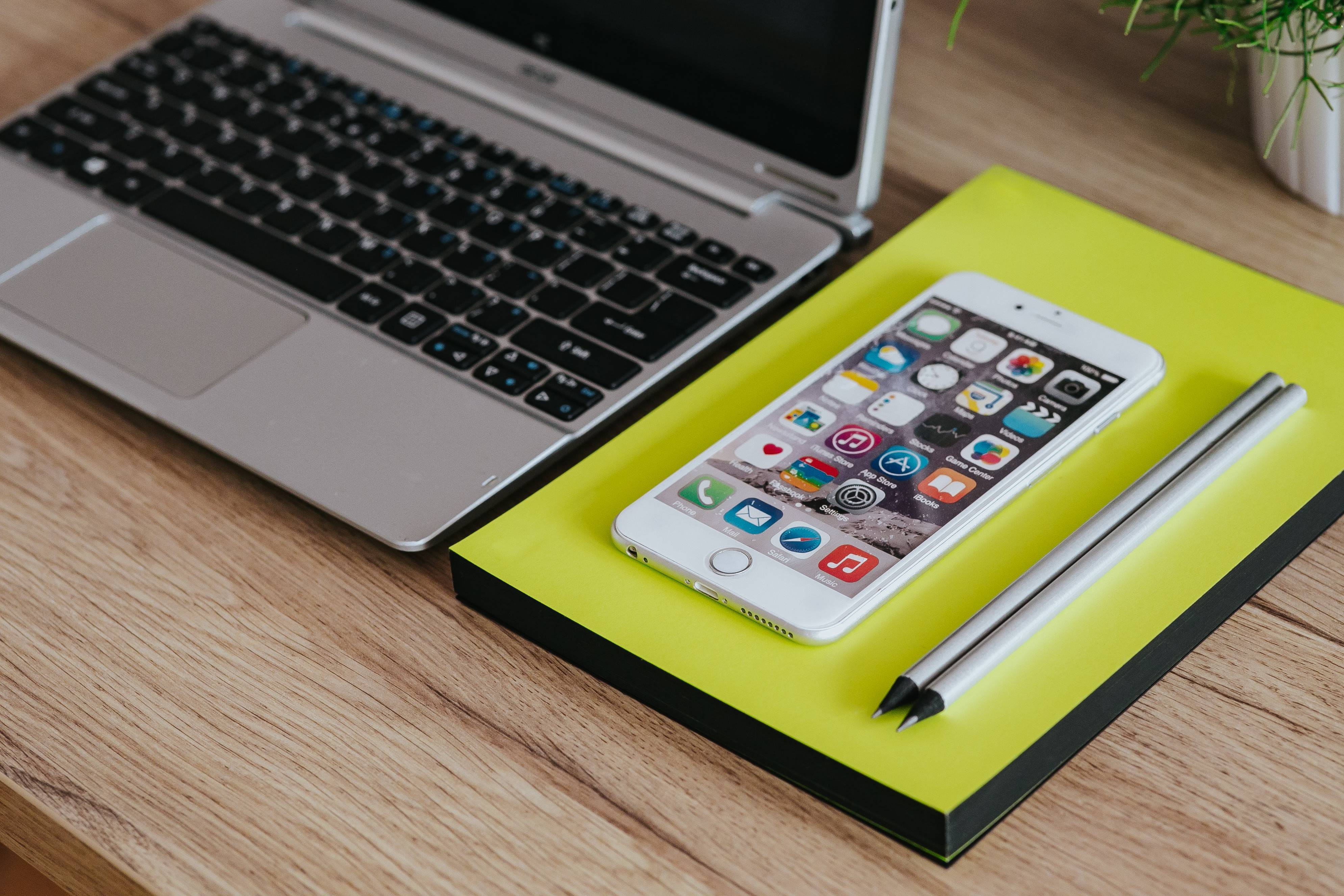 pencil, keyboard, computer, high angle view, Apple, connection, Acer, iphone, wood - material, wireless technology, computer Keyboard, indoors, communication, HD Wallpaper