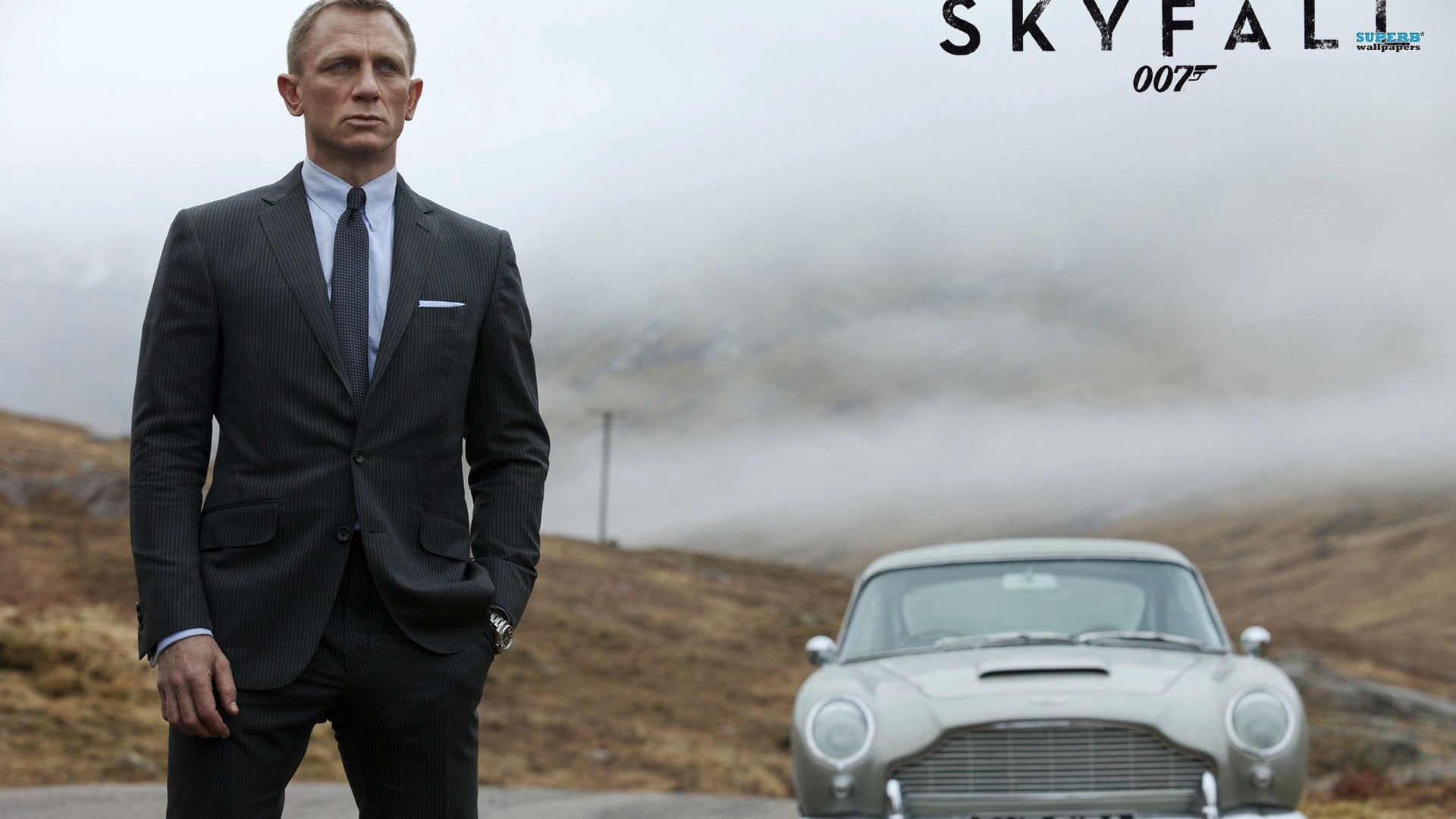 front view, adult, transportation, looking, day, 1080P, well-dressed, Skyfall, one person, travel, car, contemplation, standing, Daniel Craig, mode of transportation, HD Wallpaper