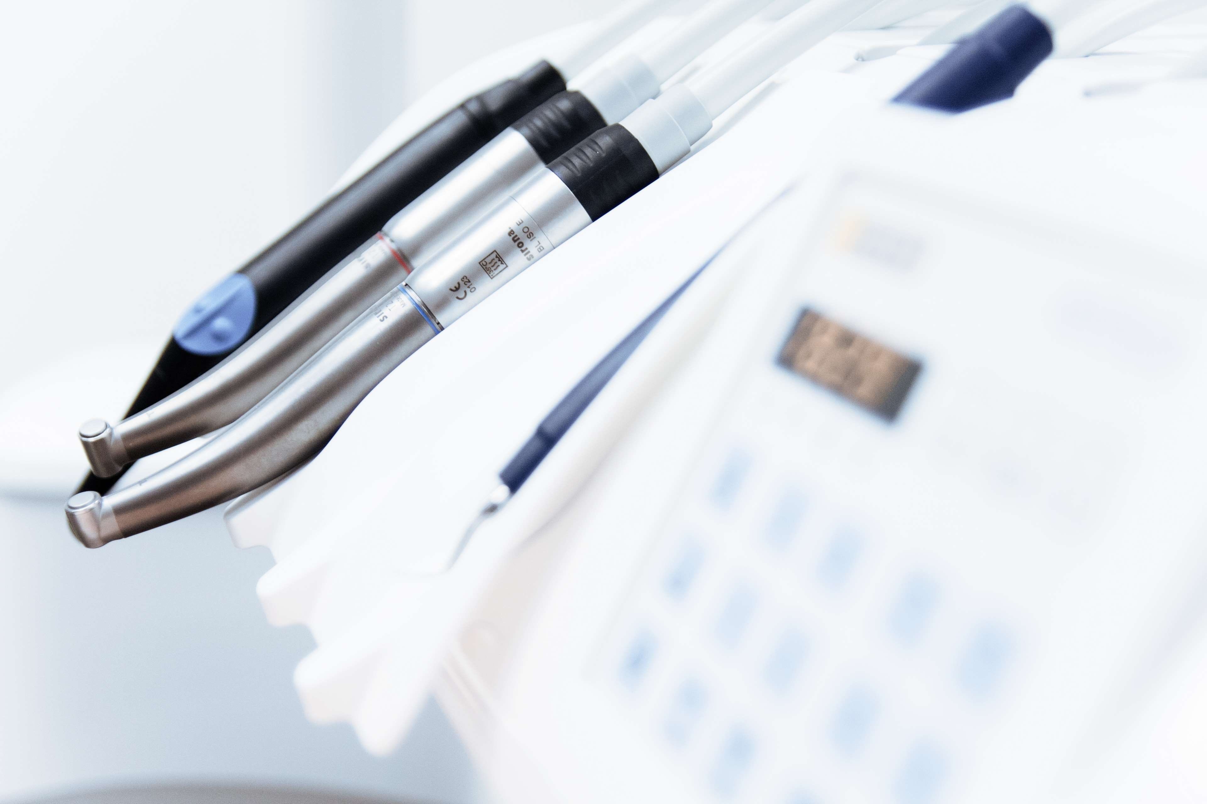 4K, no people, dentistry, healthcare, tool, dentist, day, healthcare and medicine, equipment, office, routine, studio shot, drill, group of objects, professional, HD Wallpaper