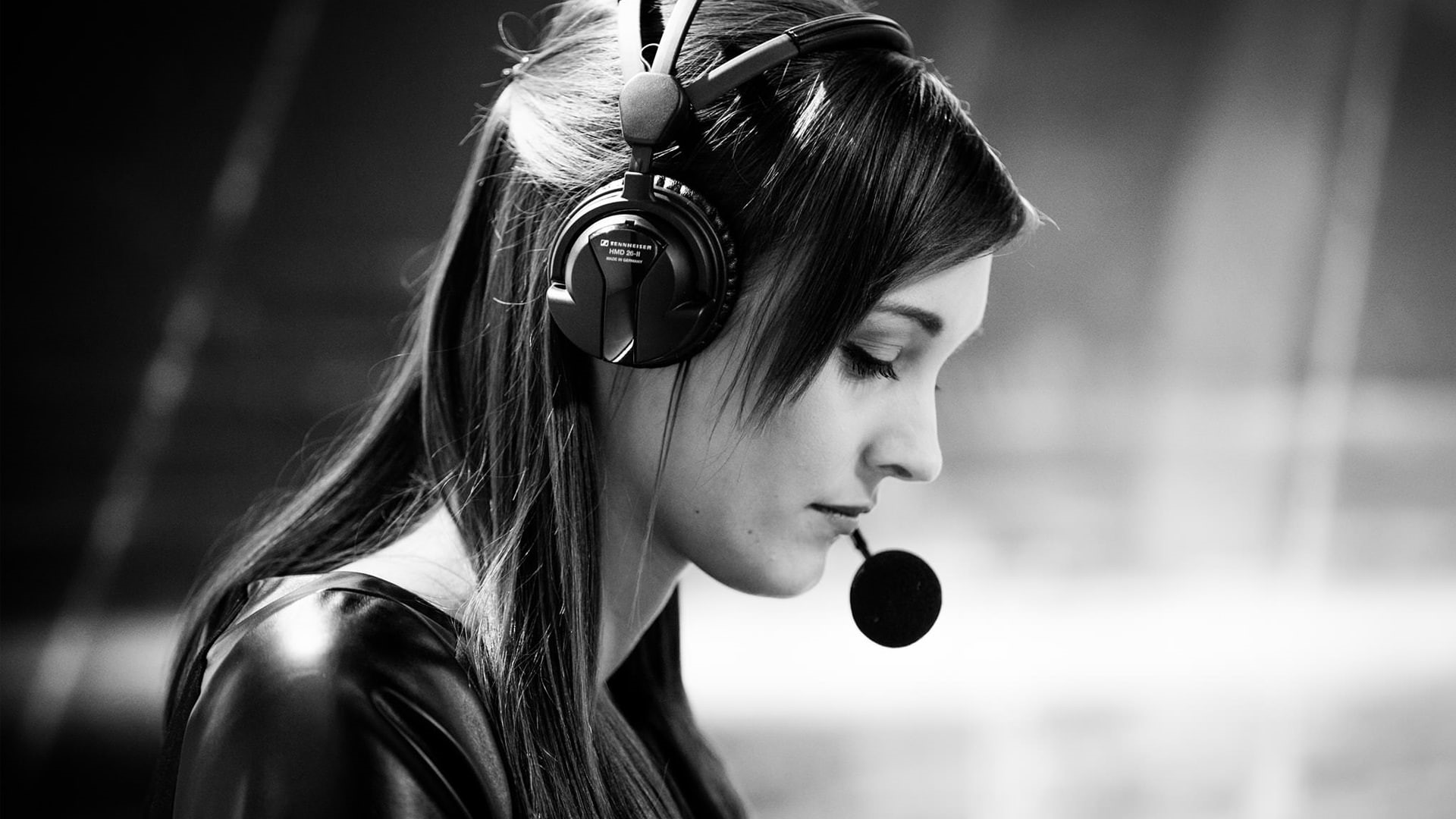 Eefje Depoortere, headsets, headphones, women, Sjokz, Sennheiser, 1080P, HD Wallpaper