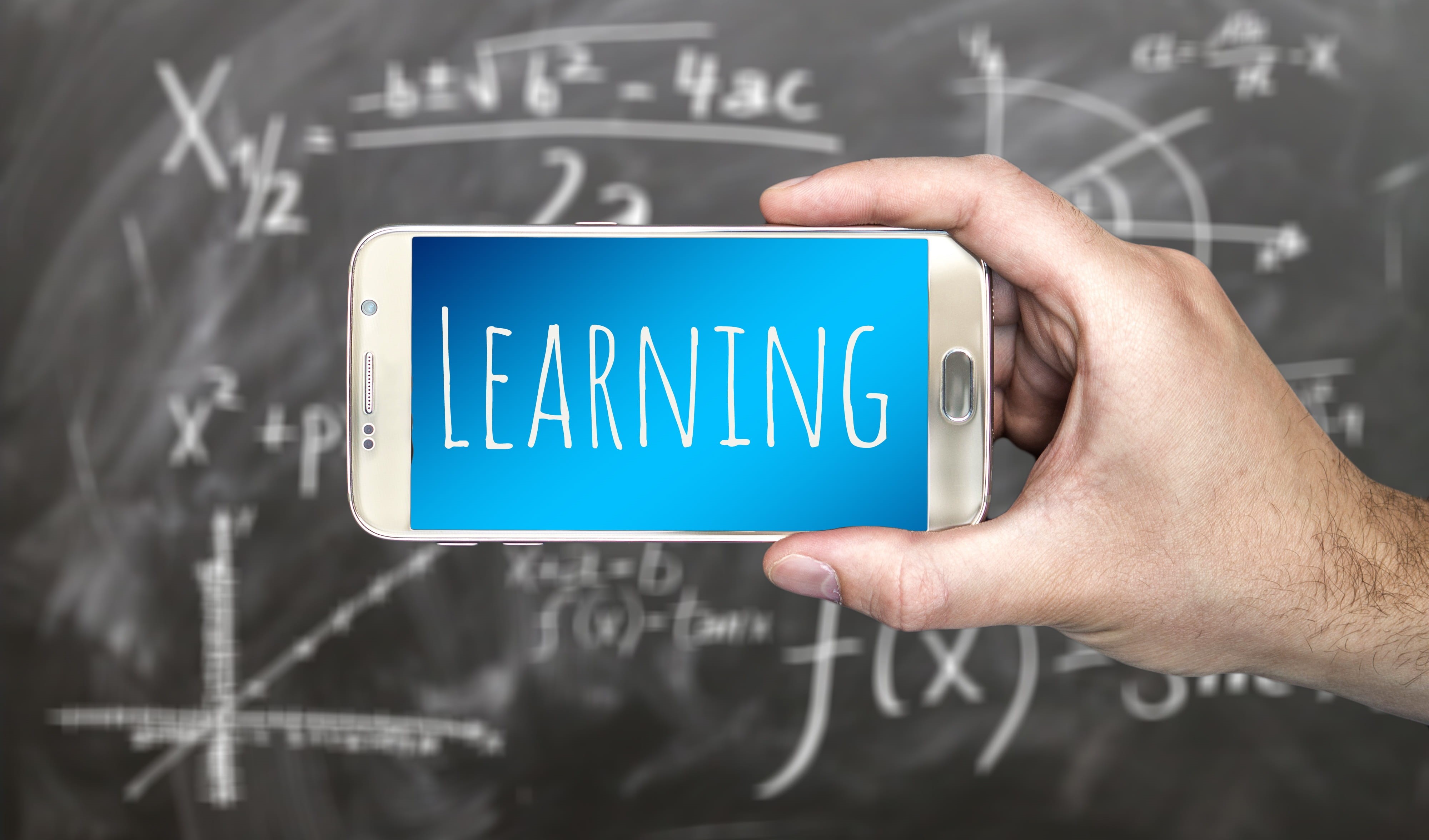 at right angles, teaching, human hand, solution, indoors, square root, root, smartphone, hand, mathematician, board, blackboard, bill, energy formula, company, HD Wallpaper