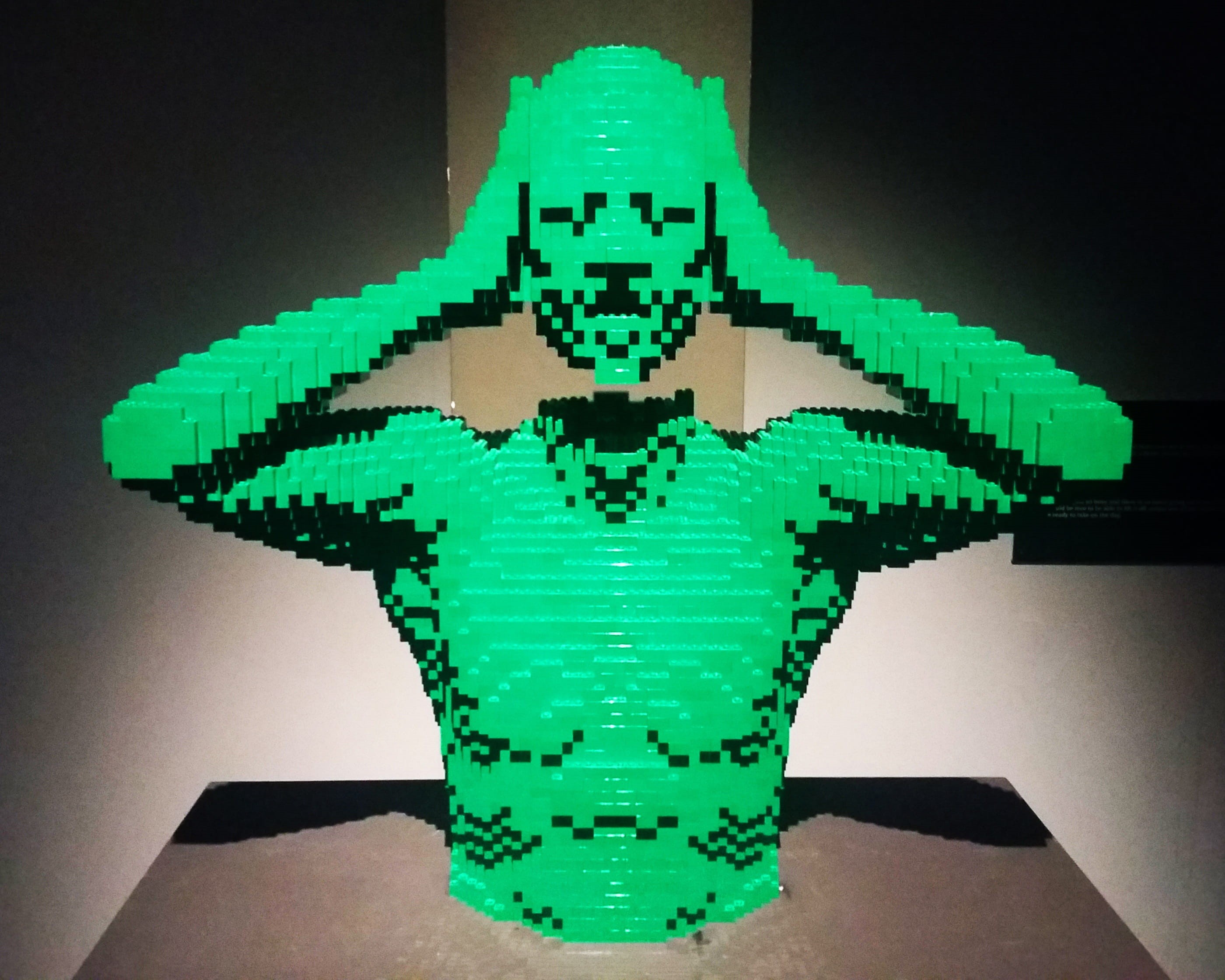 psychology, chaos, Bricks, mentality, close-up, holding, Art, science, sculpture, human representation, closed mind, head, connection, Lego, computer network, HD Wallpaper